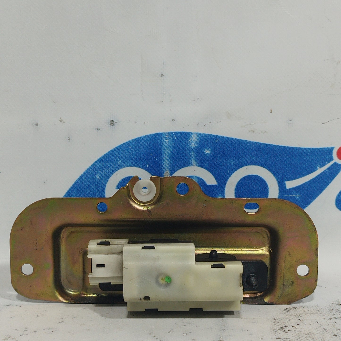 Tailgate lock Renault Espace 2005 code: 8200090484 ecoAC8162