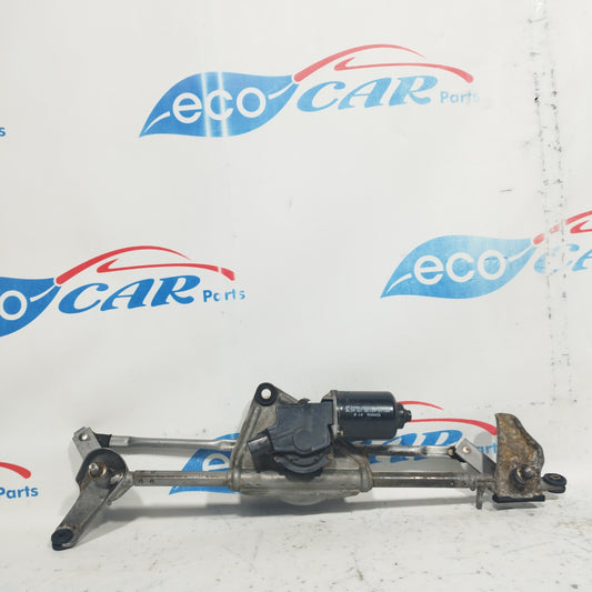 Front wiper motor Toyota RAV 4 2005 code: 85110-42130 ecoAC8159