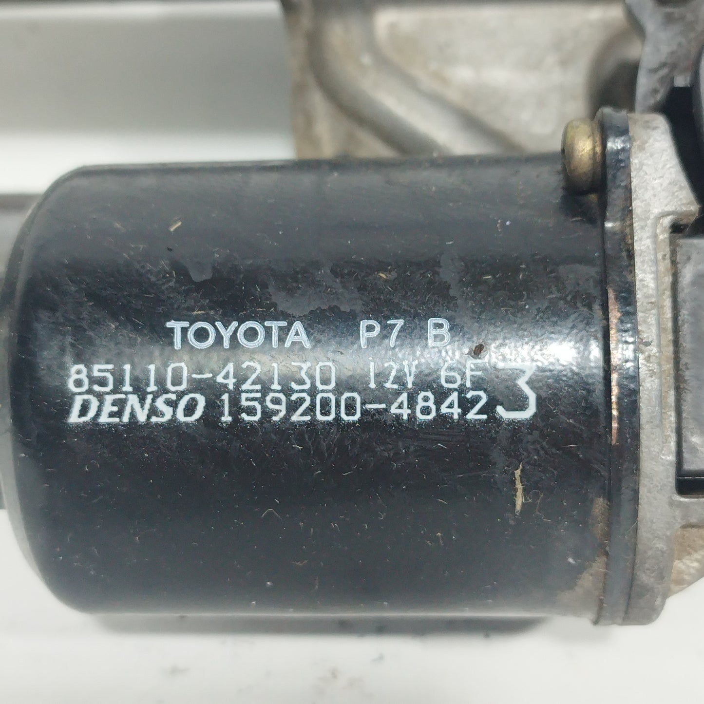 Front wiper motor Toyota RAV 4 2005 code: 85110-42130 ecoAC8159