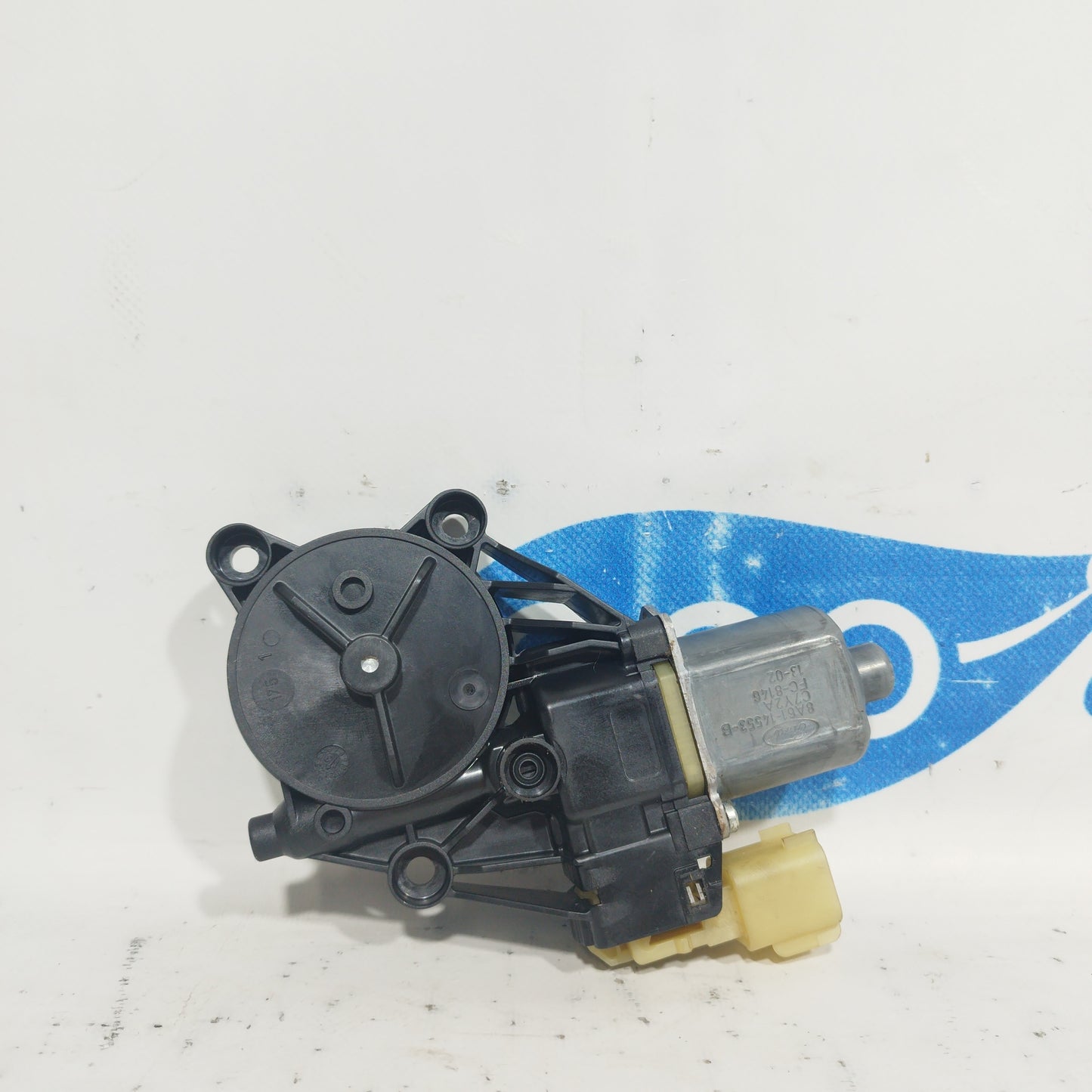 Front right rack motor Ford Fiesta 2015 code: 0130822619 ecoAC8167