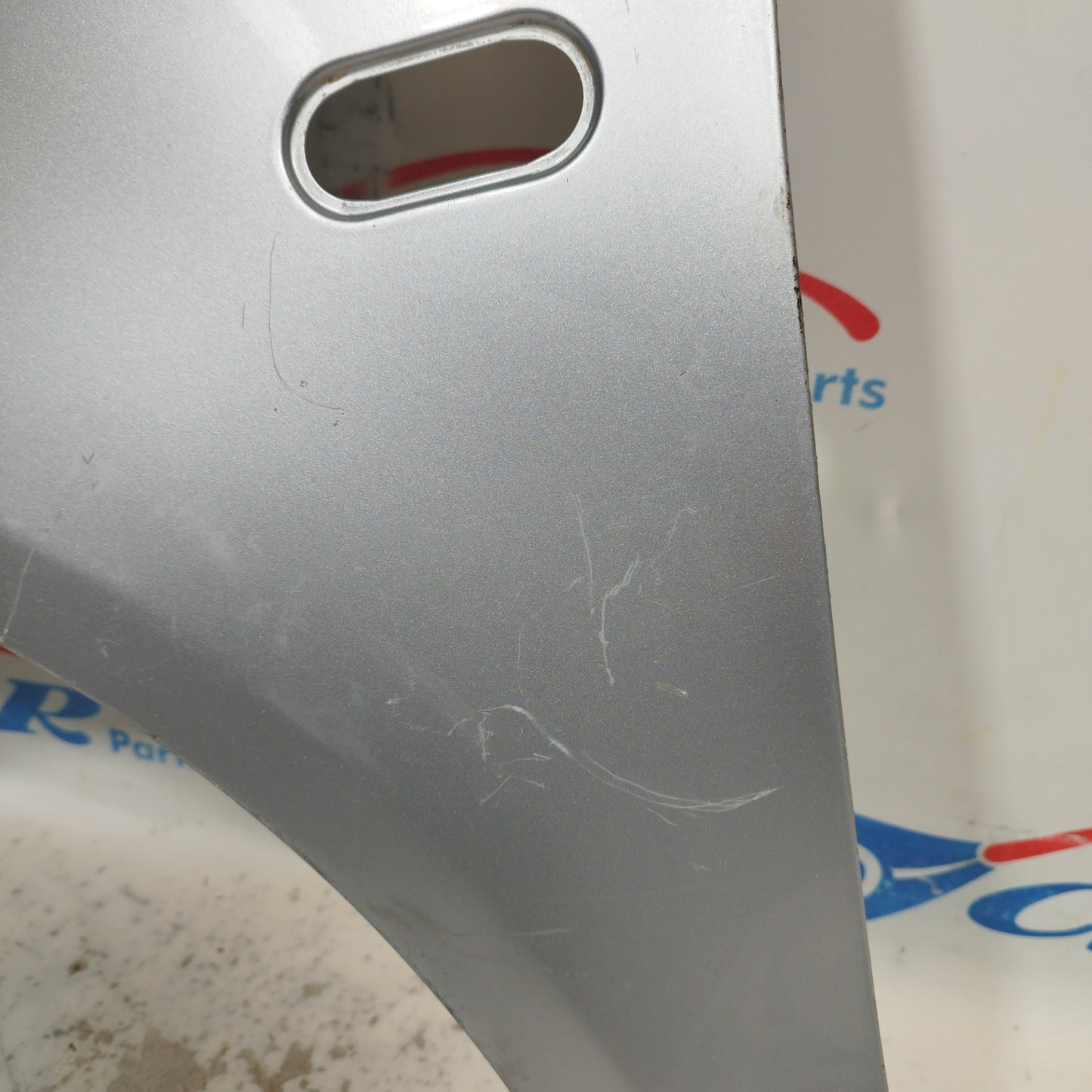 Volkswagen Polo 2003 silbergrauer vorderer linker Kotflügel ecoAC8183