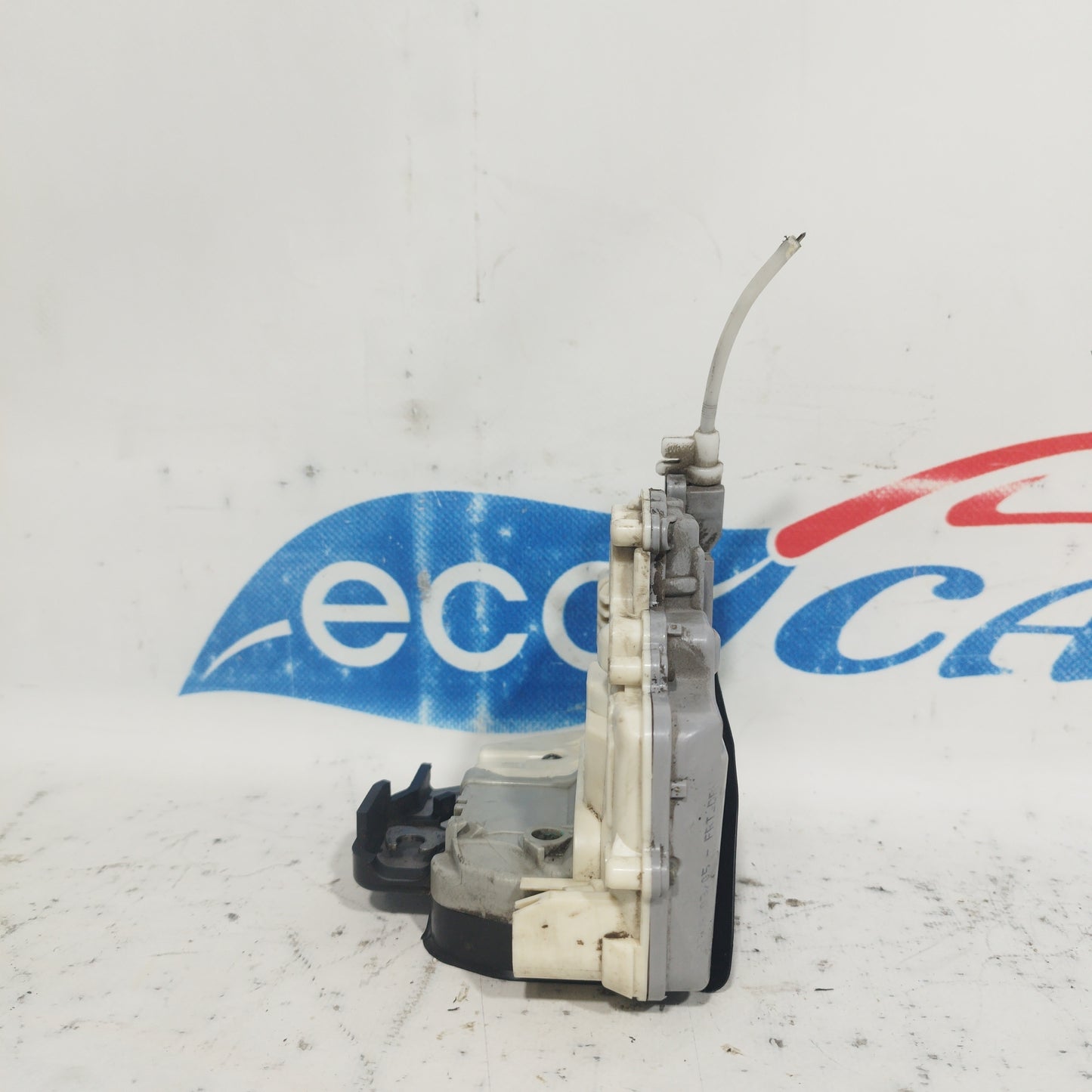 Front left lock Audi A3 9 pin 2006 ecoAC8194