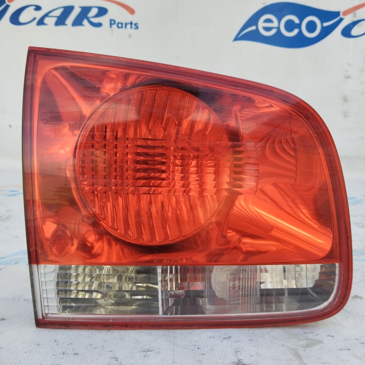 Volkswagen Touareg 2004 ecoAG5129 innere linke Rückleuchte