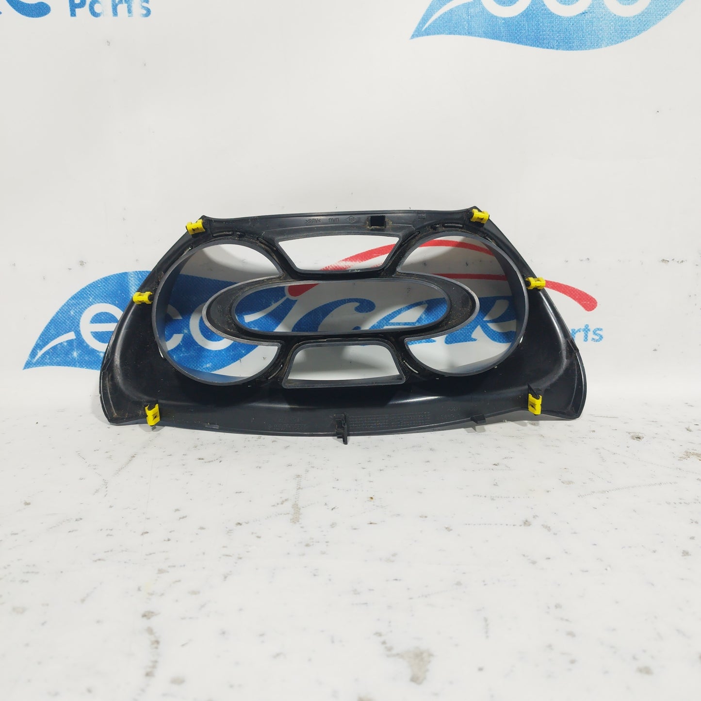 Renault Captur 2015 Instrumententafel-Zierleistencode: 682504768R ecoAC8224