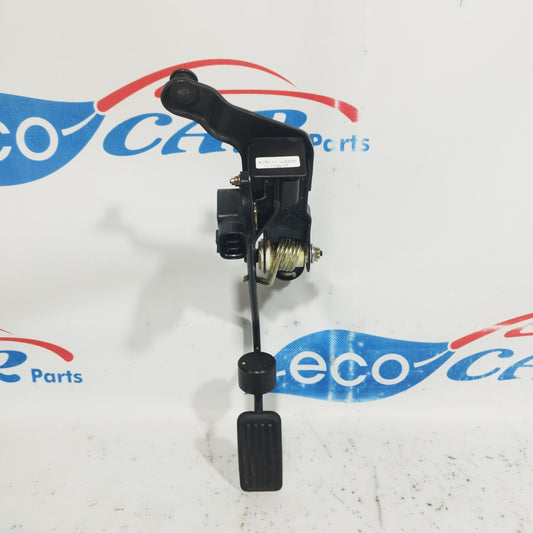 Accelerator pedal Toyota RAV 4 2.0 D 2005 code: A7801042020 ecoAC8230
