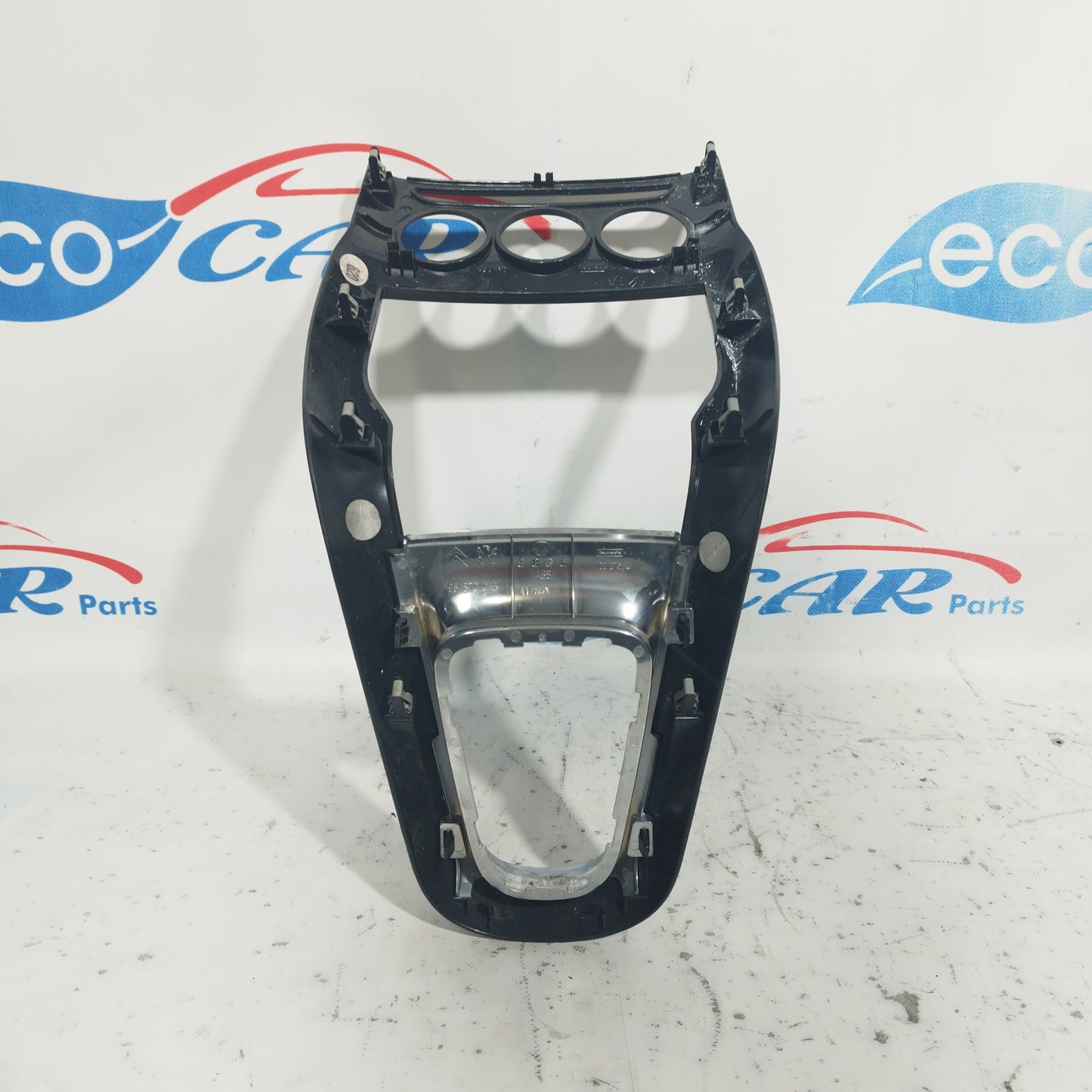 Schwarze Mittelkonsolenverkleidung Citroen C3 2011 Code: 96870055 ecoAC8242