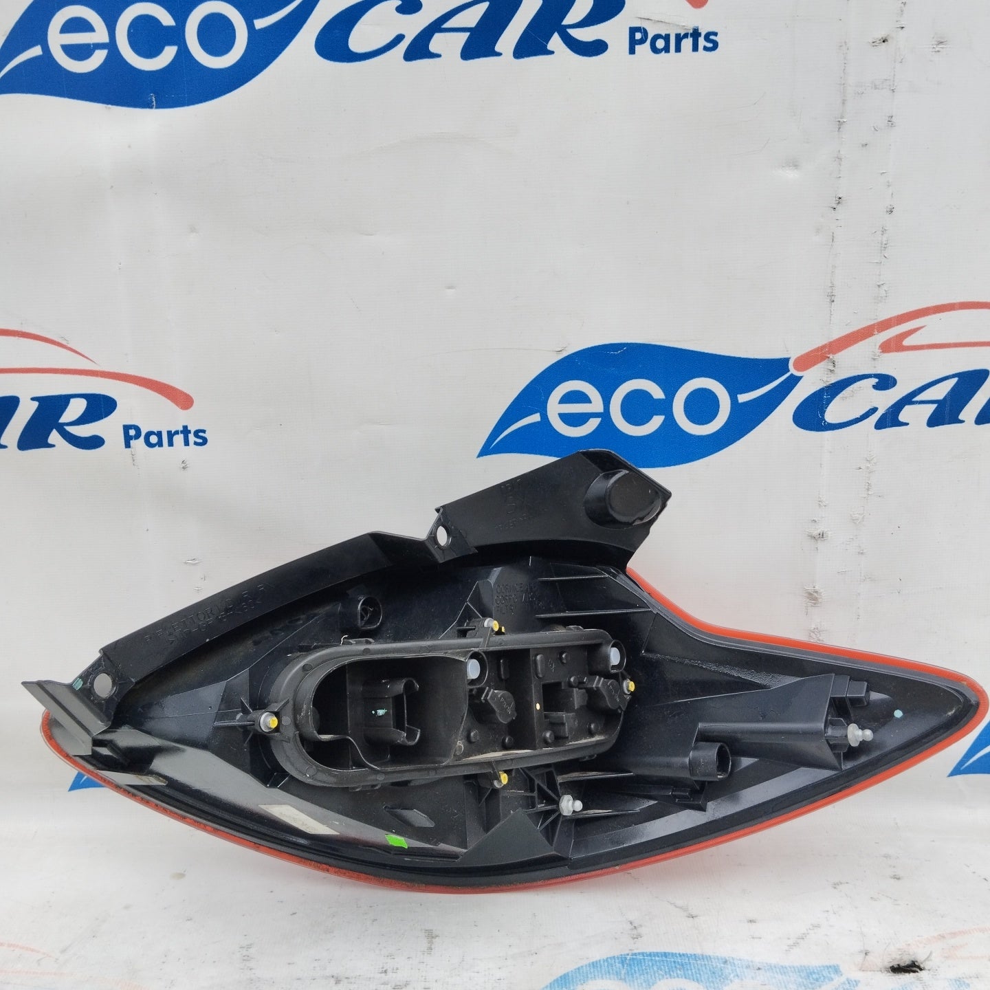 Linke Rückleuchte Ford Ka 2013 ecoAG5141