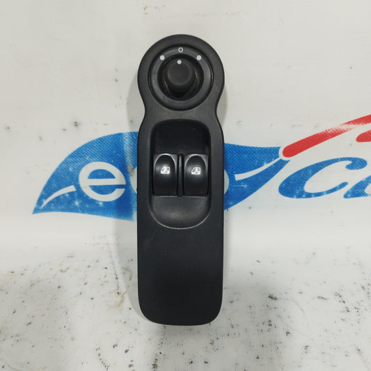 Pulsantiera anteriore sx Renault Modus 2005 cod: 8200277630B ecoAC8275