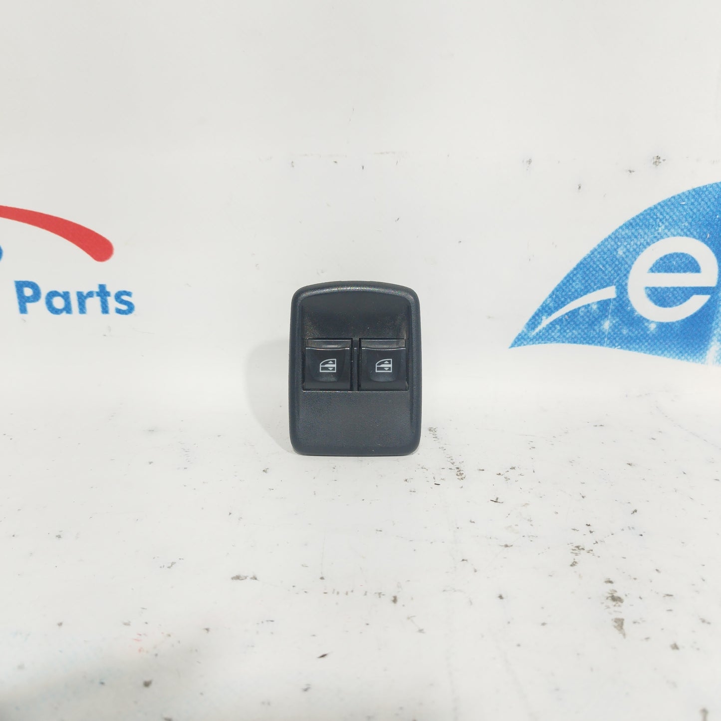 Pulsantiera anteriore sx Renault Kangoo 2016 Cod: 80961-6873R ecoAC8305