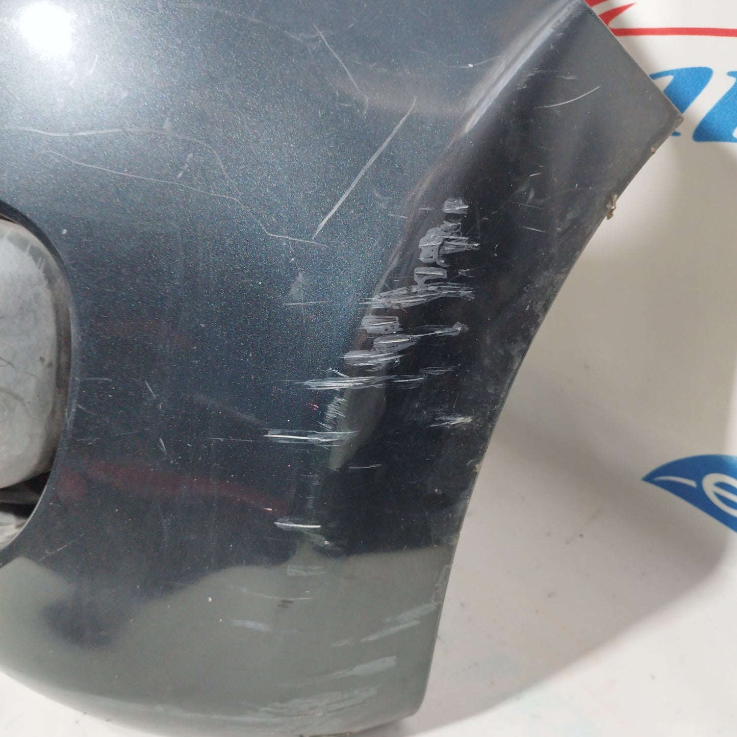 Dunkelgraue Frontstoßstange Citroen C1 2005 ecoAC8339