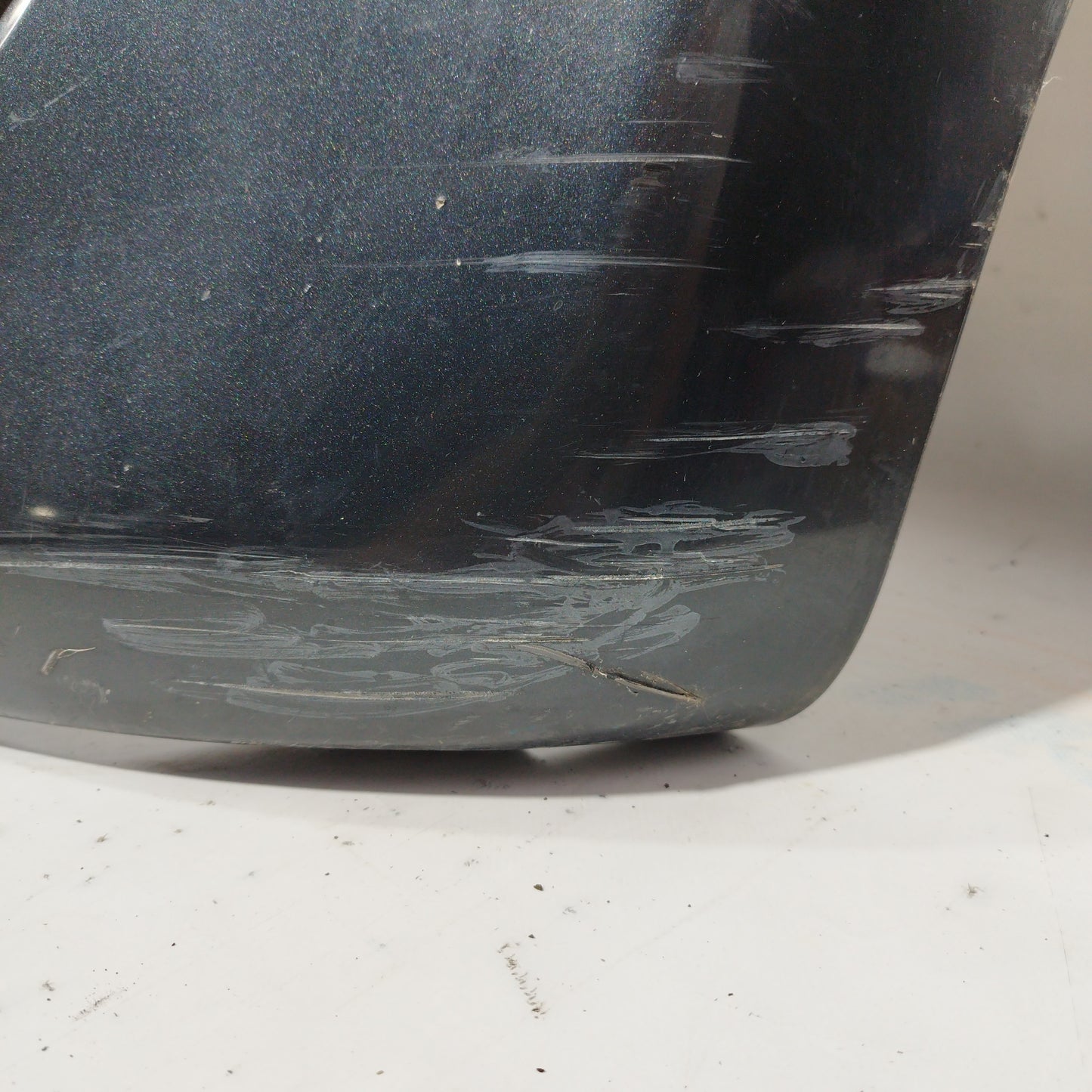 Dunkelgraue Frontstoßstange Citroen C1 2005 ecoAC8339