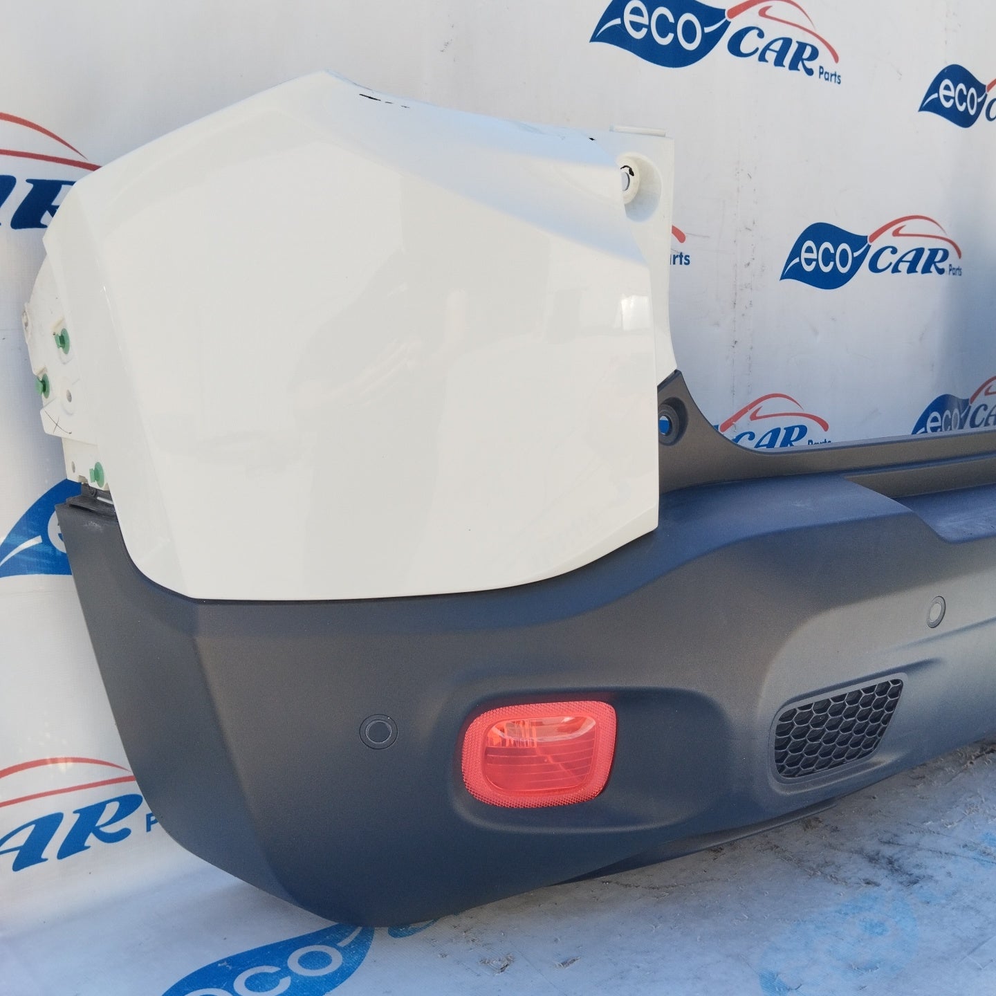 White Rear Bumper Jeep Renegade 2014 Cod.07355994460e ecoAG5206