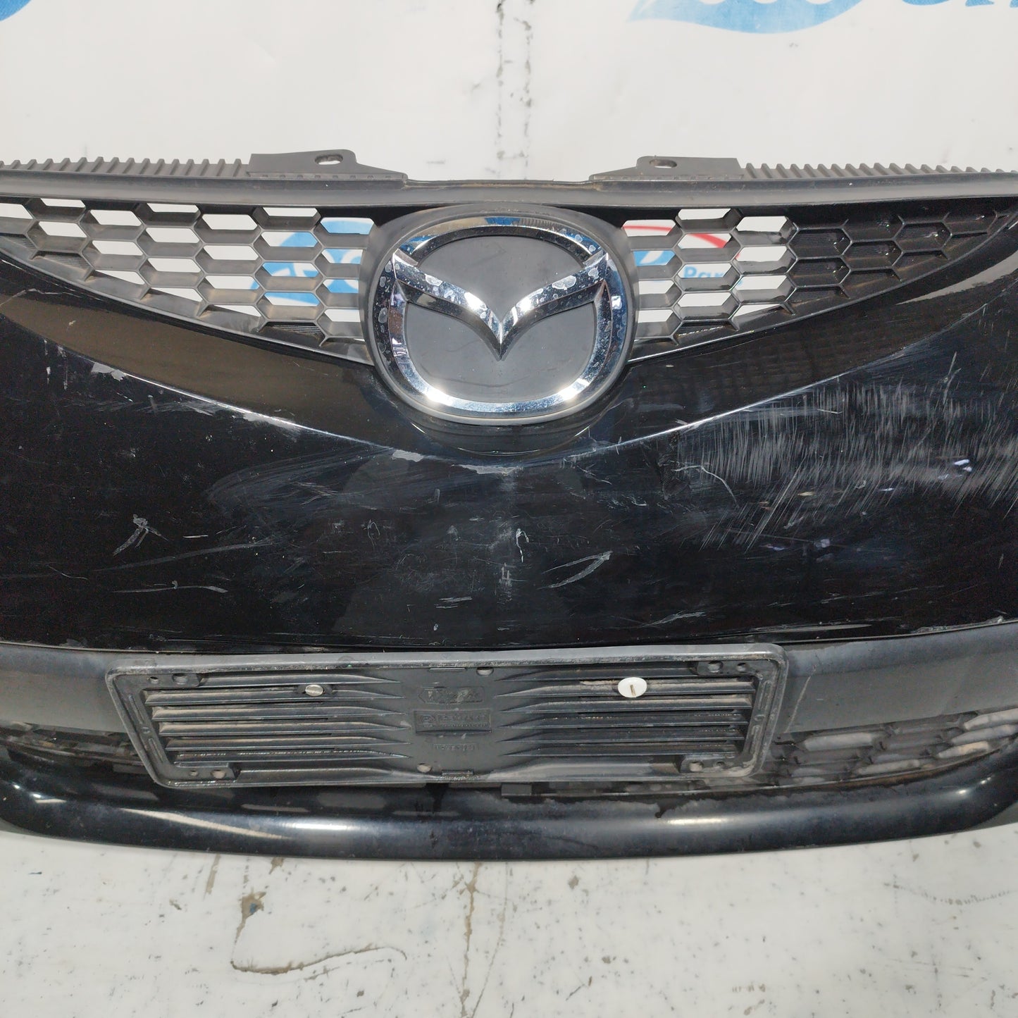 Mazda 2 2009 ecoAC8340 Schwarze Frontstoßstange