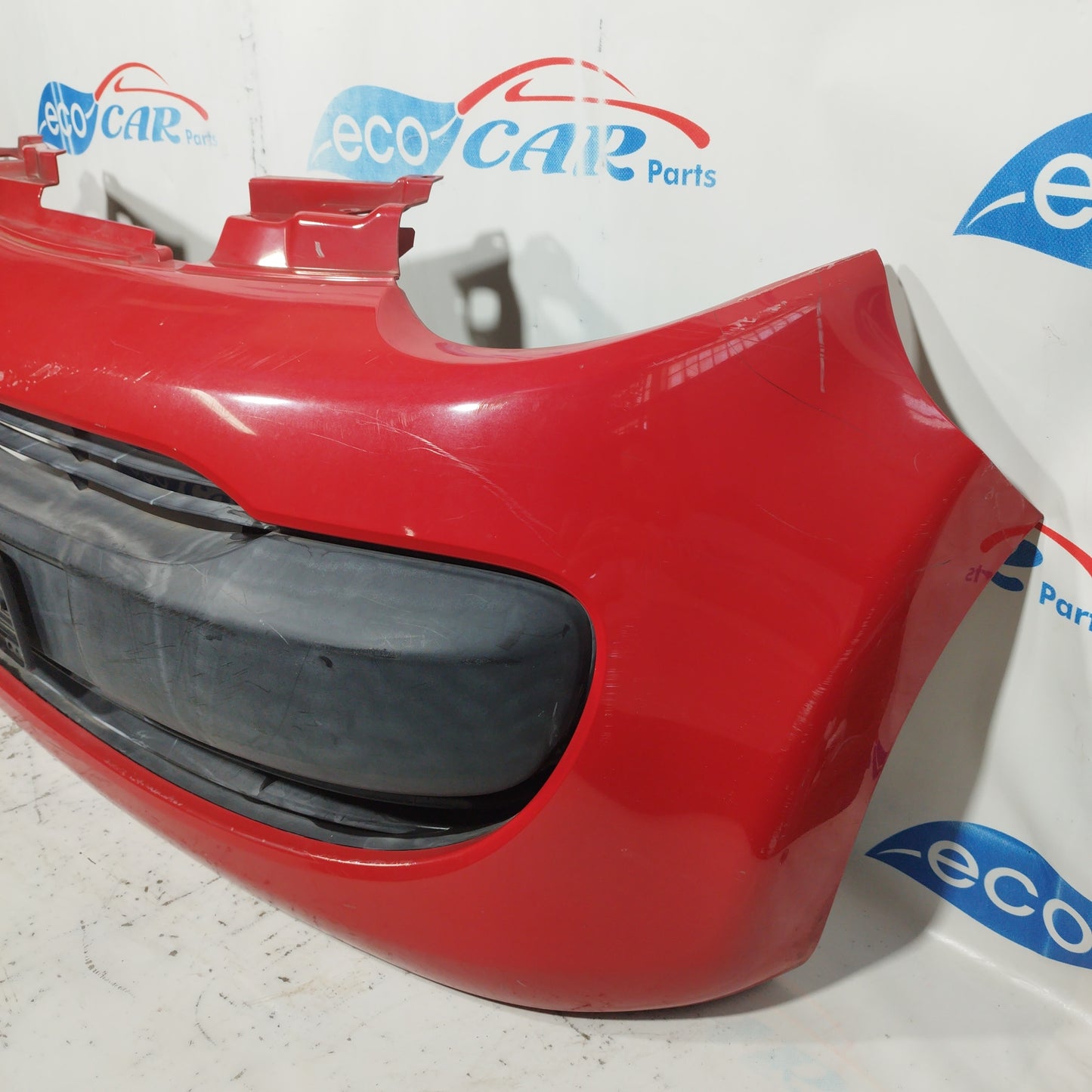 Red front bumper Citroen C1 2005 ecoAC8341