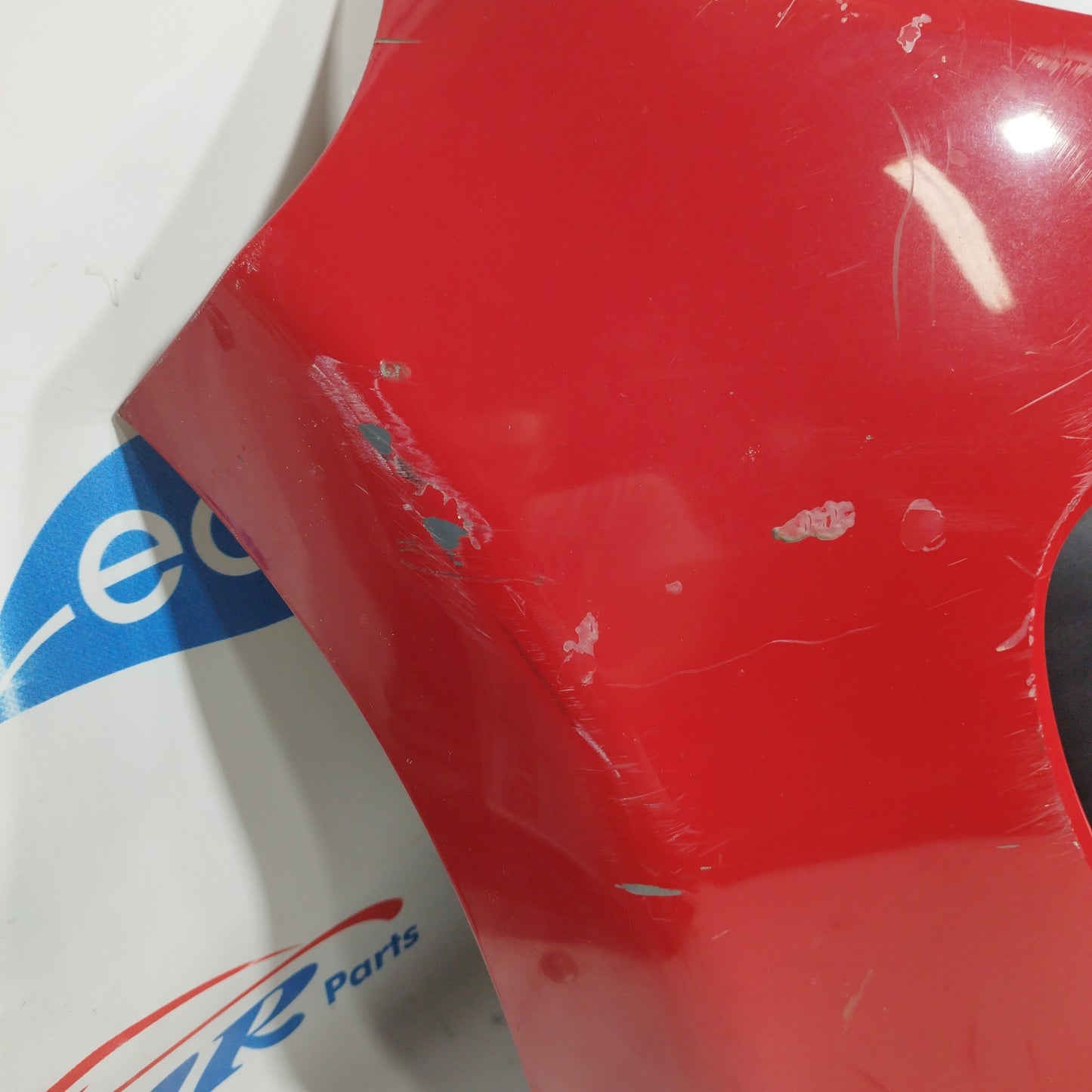 Red front bumper Citroen C1 2005 ecoAC8341