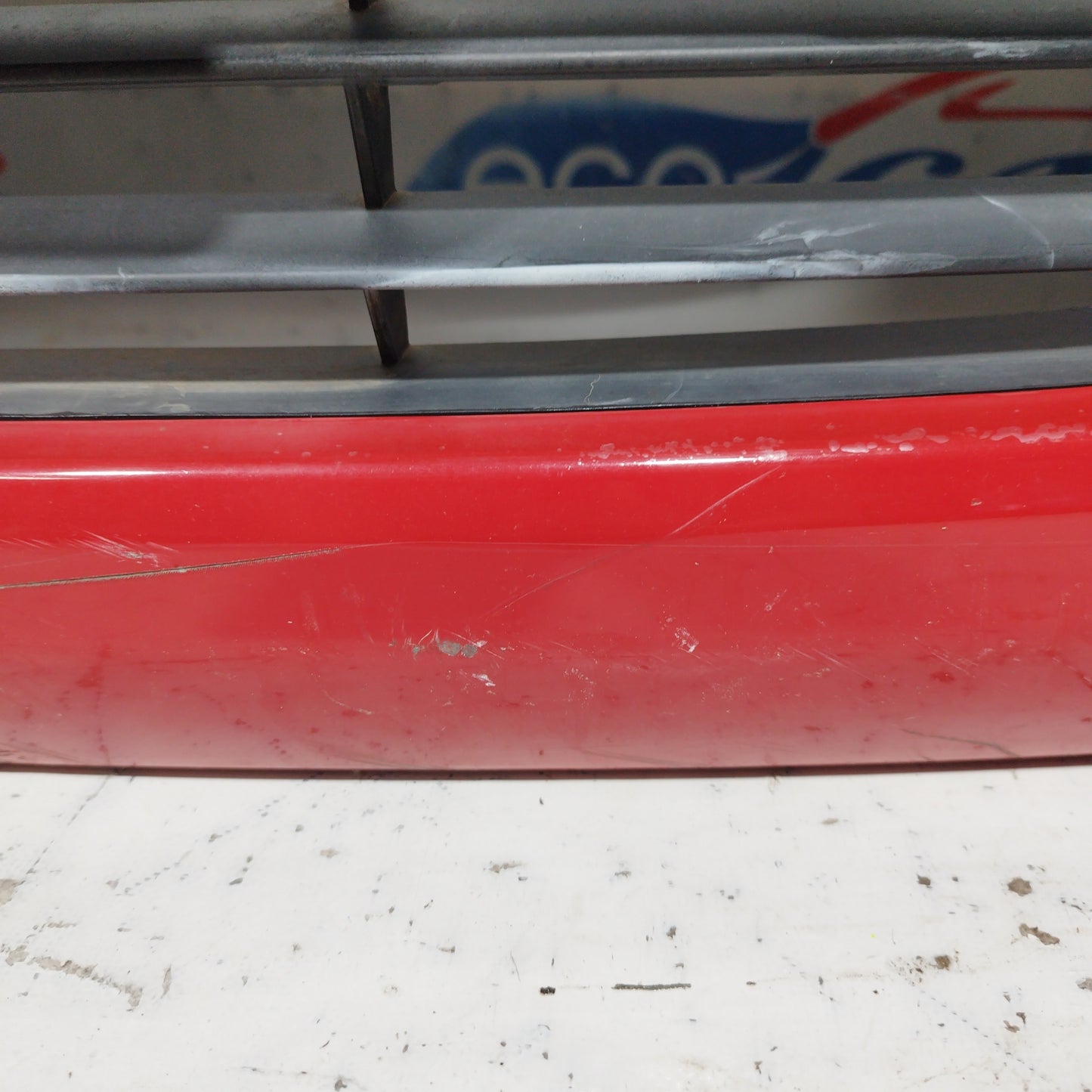 Red front bumper Citroen C1 2005 ecoAC8341