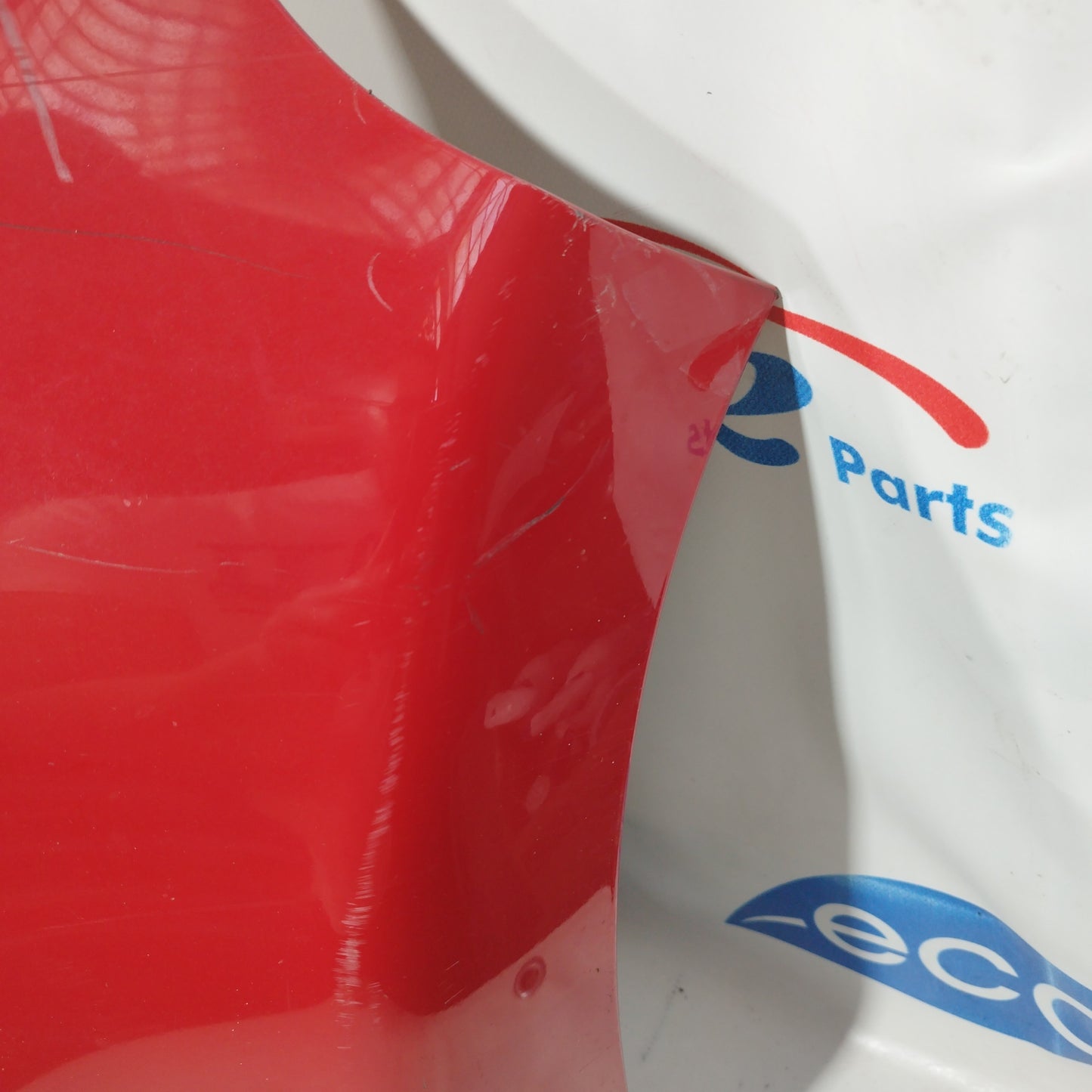 Red front bumper Citroen C1 2005 ecoAC8341