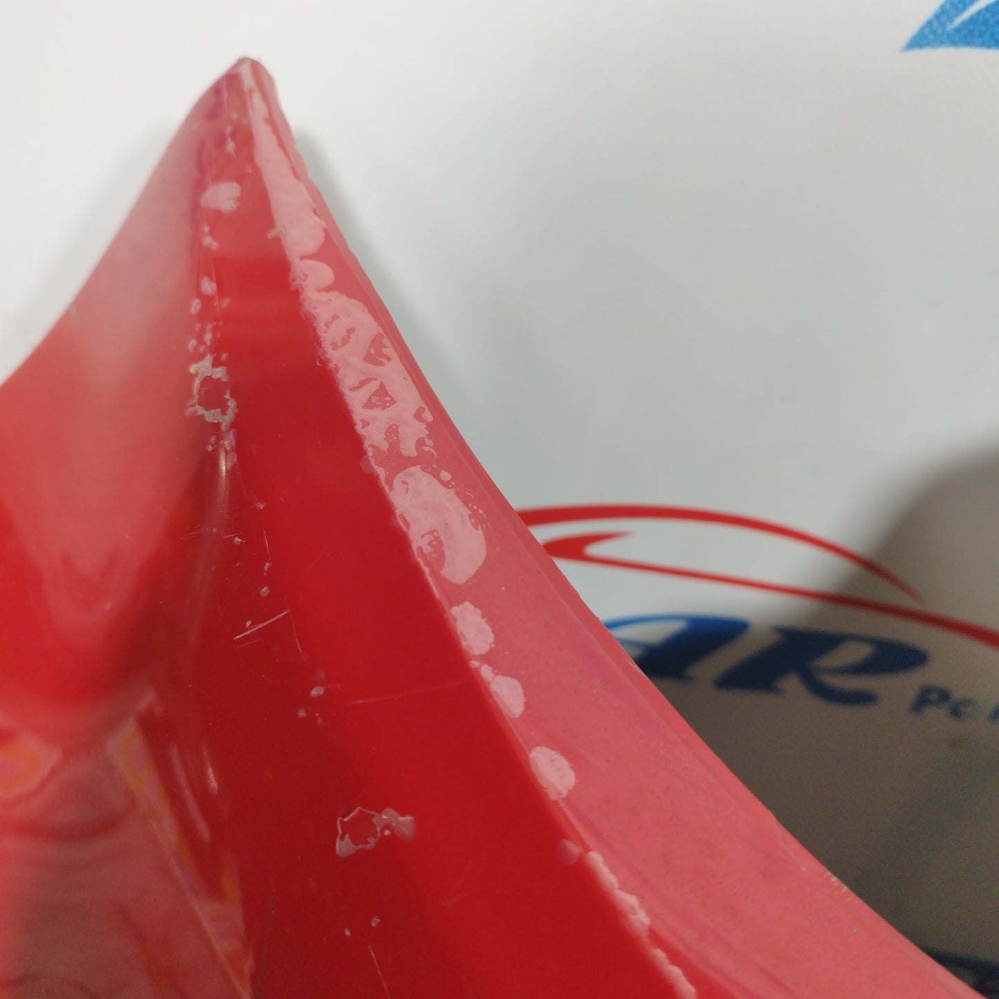 Red front bumper Citroen C1 2005 ecoAC8341