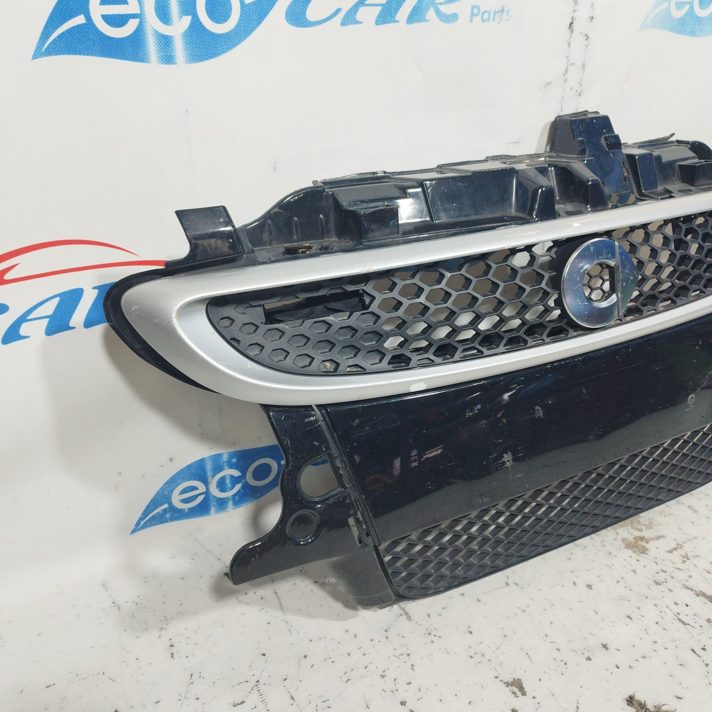 Front bumper center Smart fortwo black 451 2010 ecoAC8352