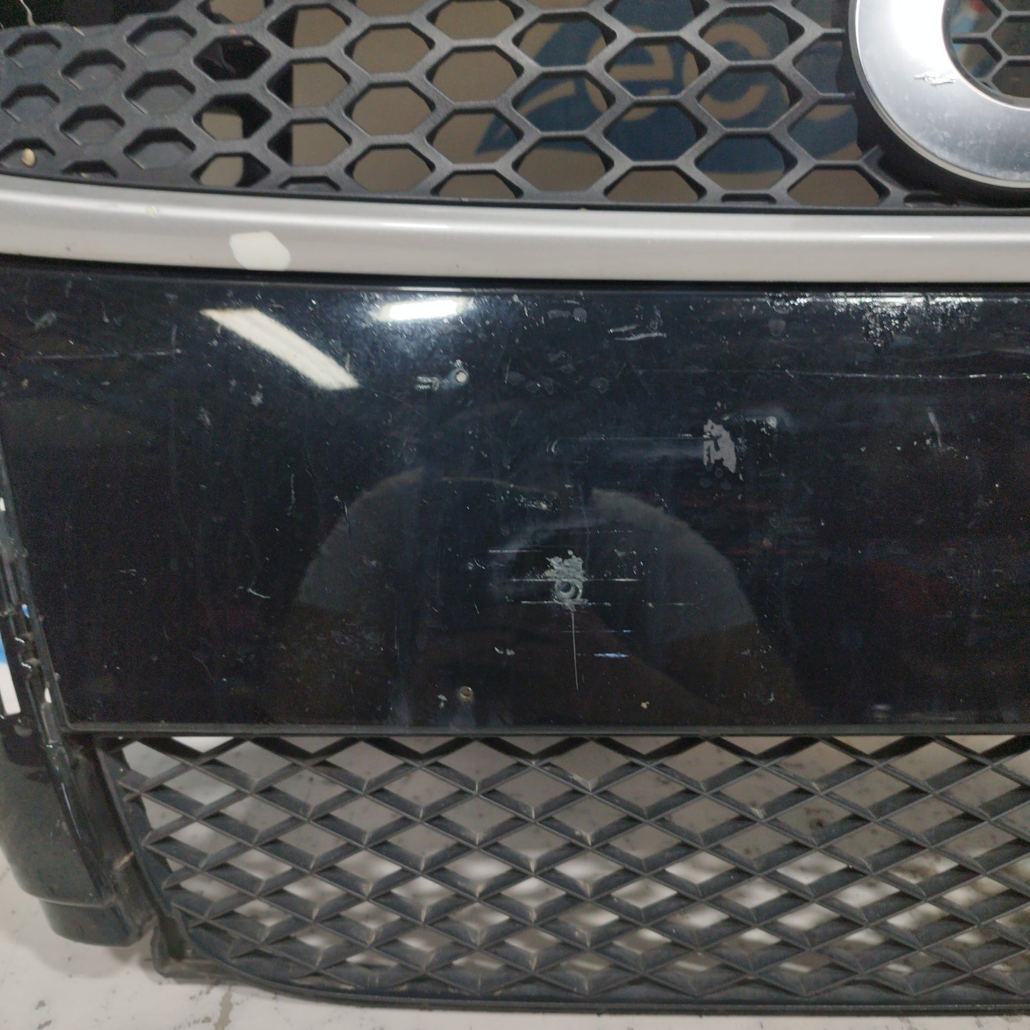 Front bumper center Smart fortwo black 451 2010 ecoAC8352