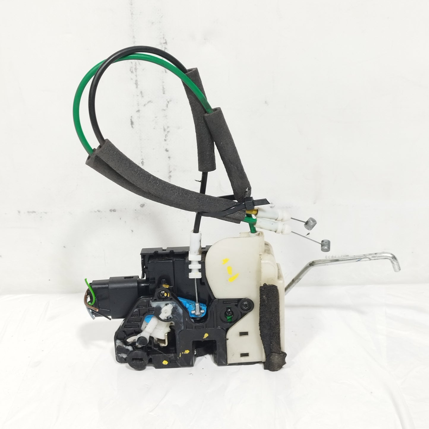Serratura posteriore dx Hyundai I10 2015 5 pin cod: 81420-B9020 ecoAC14970