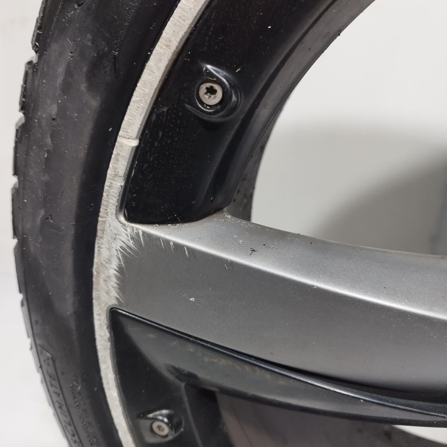 Cerchi in lega con gomme Audi A1 2010-2014 ecoAC14874