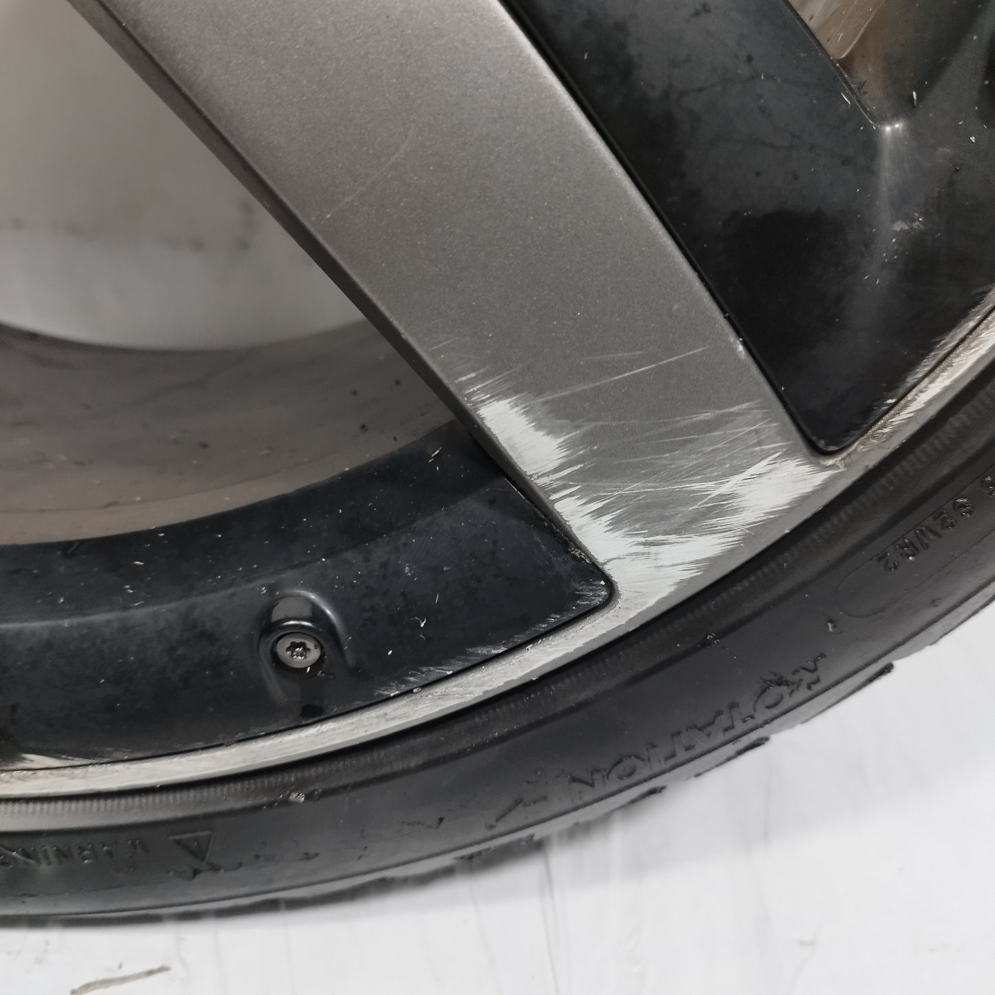 Cerchi in lega con gomme Audi A1 2010-2014 ecoAC14874