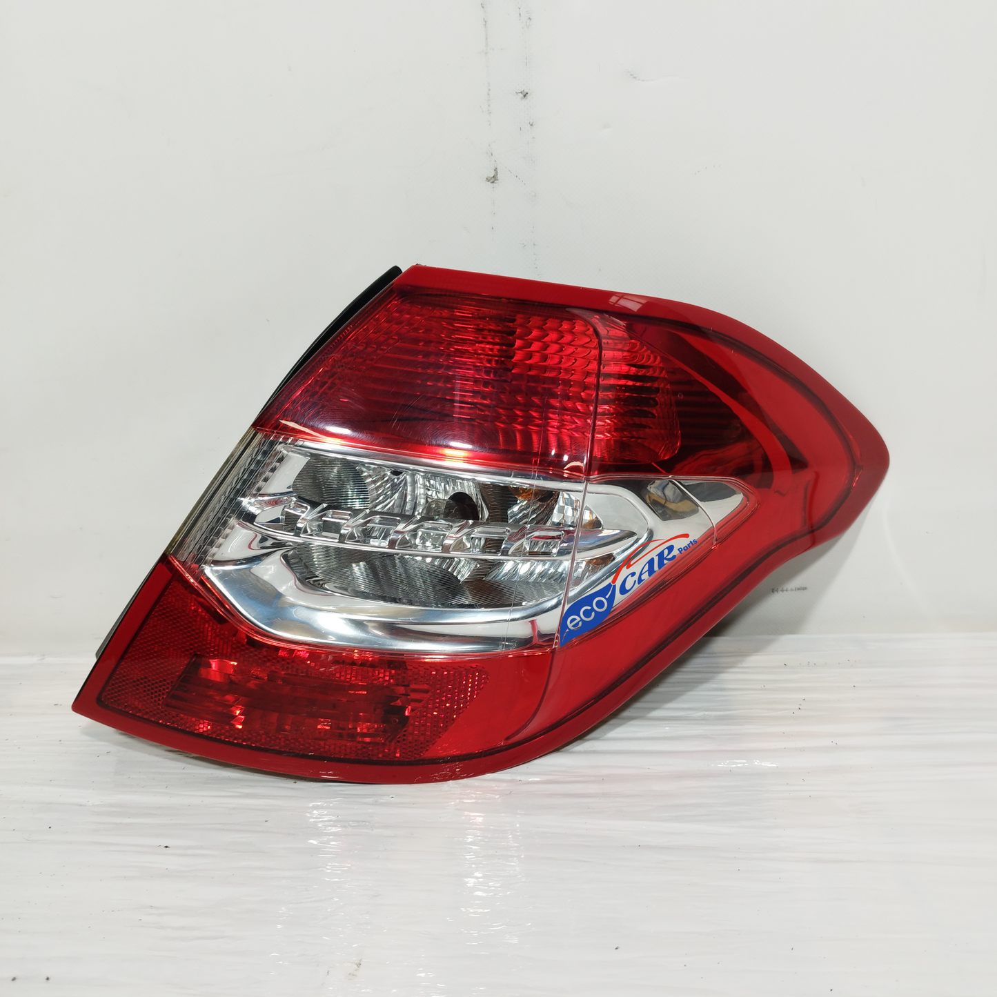 Citroen C4 2011 ecoAC12649 rechte Rückleuchte