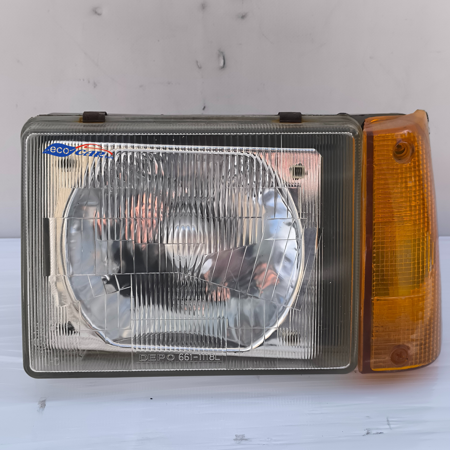 Linker Frontscheinwerfer Fiat Panda Baujahr 1995, nicht originales Ersatzteil, Blinkerstopper defekt, ecoAG527