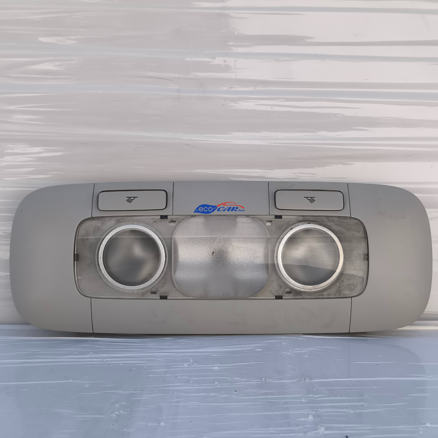 Luce di cortesia Volkswagen Golf 5 Cod: 1K0947291 ecoAG7722