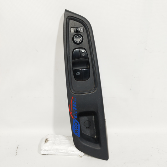 Pulsantiera anteriore sx Nissan Micra K14 2017 Cod: 809615FA1A ecoAC11621