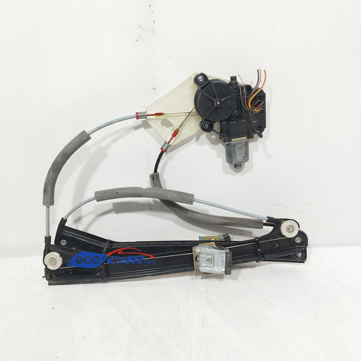 Gepäckträger vorne rechts Volkswagen Polo 2016 Code: 6R0959802DL ecoAC12273