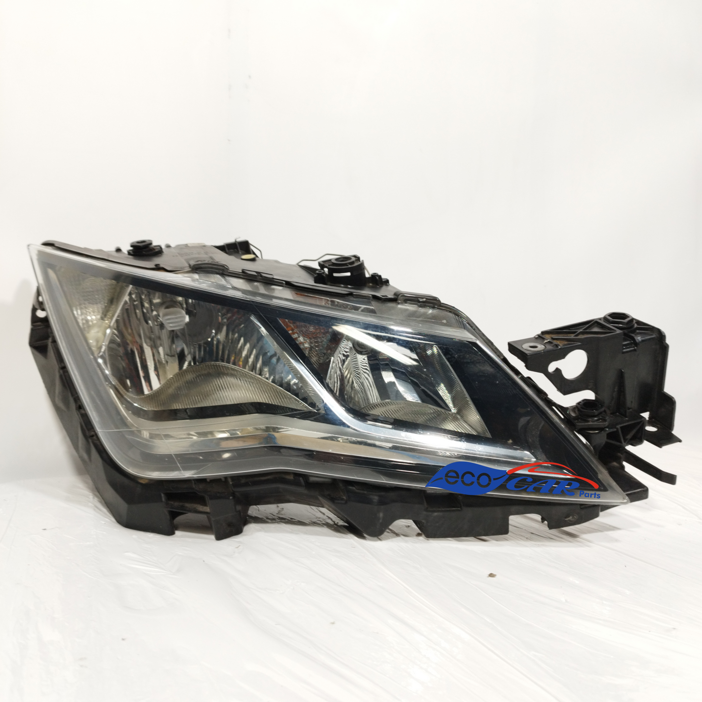 Fanale anteriore dx Seat Leon 2015 ecoAC11753