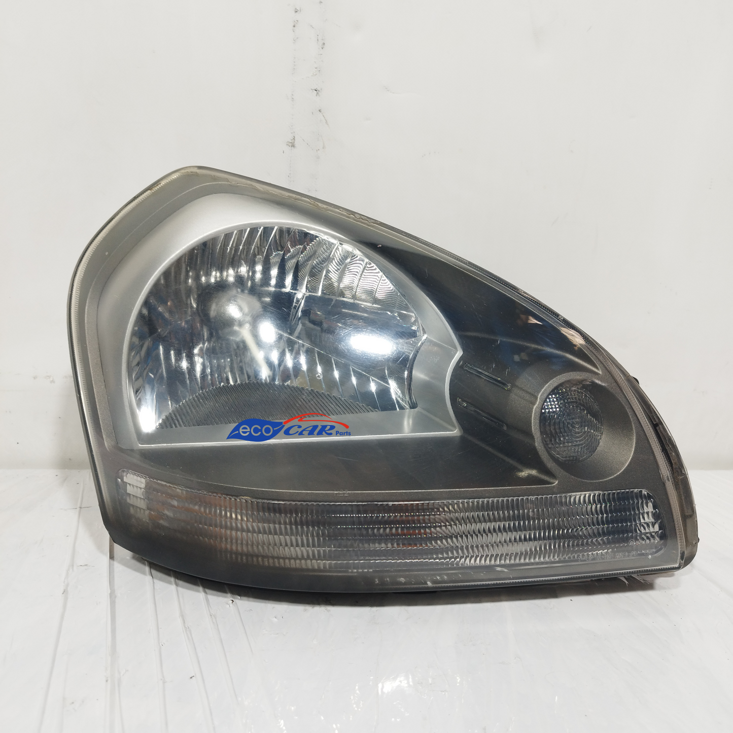 Rechte Frontleuchte Hyundai Tucson 2005 Teilenummer: 92102-2EXXX ecoAC13296