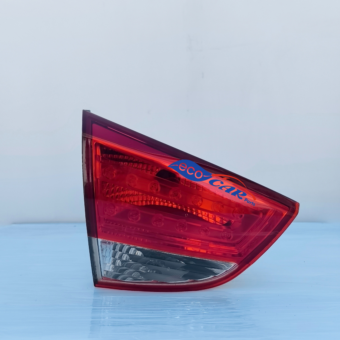 Hyundai ix35 ecoAG6631 rear left interior light