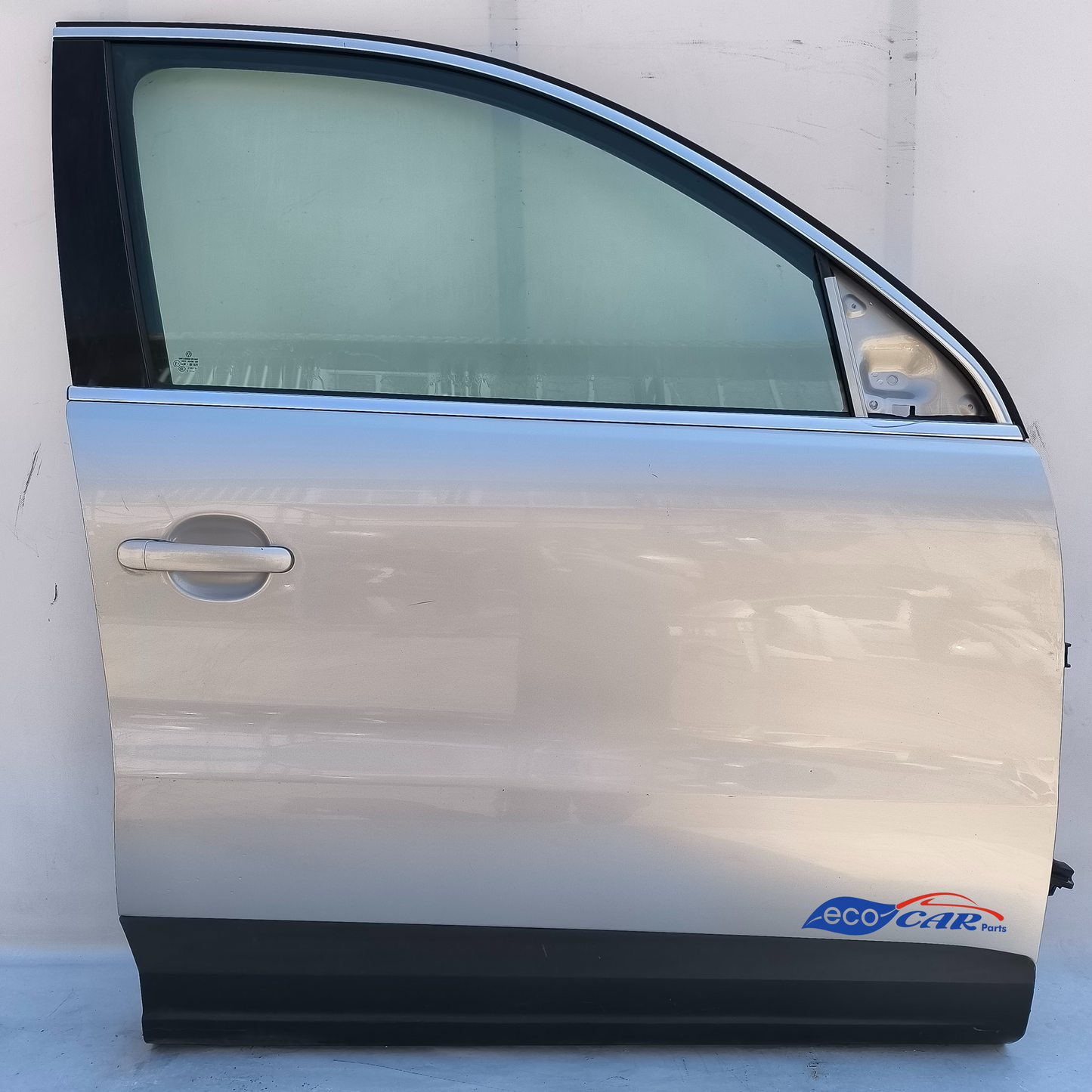 Sportello anteriore dx grigio agento Volkswagen Tiguan anno 2009 ecoAG7318