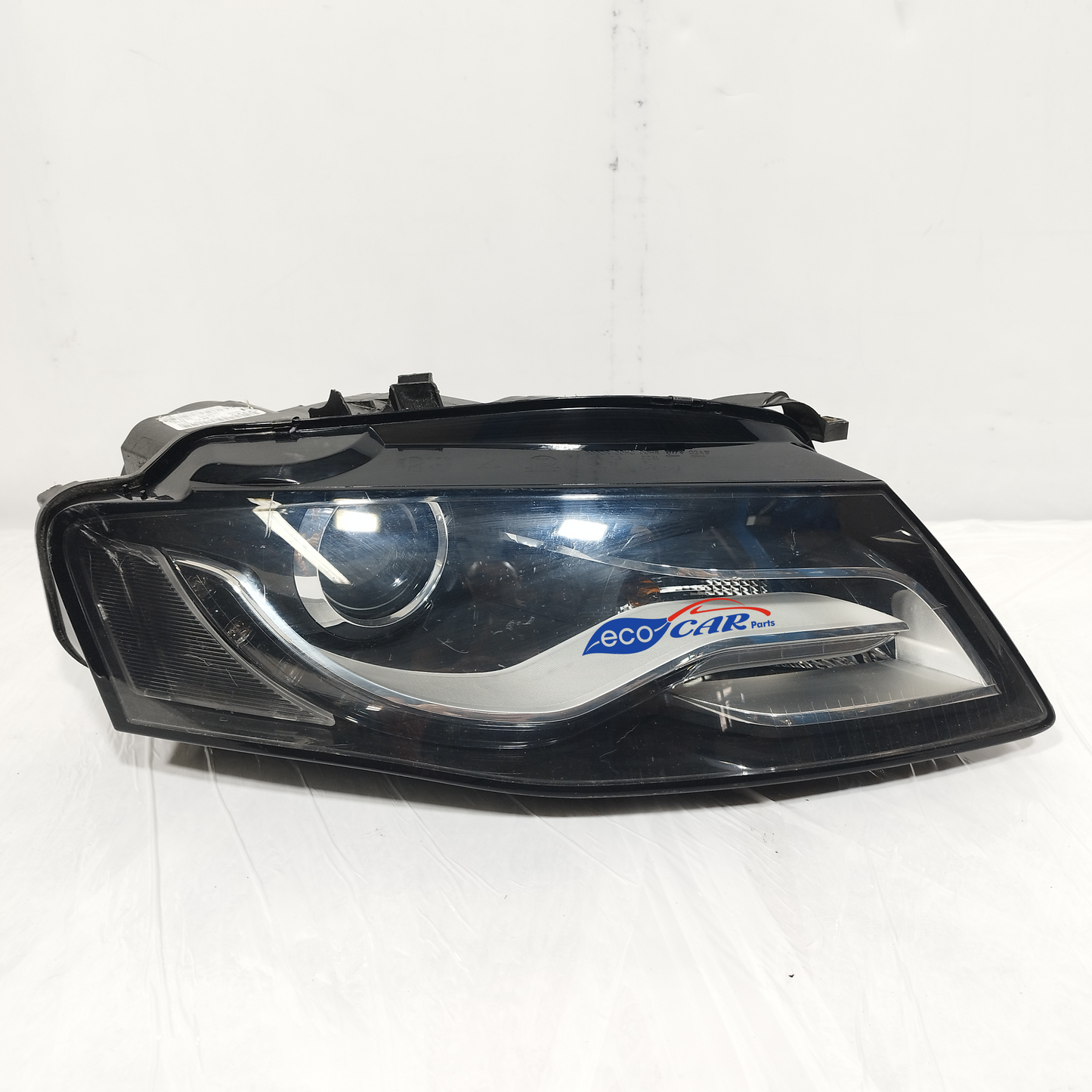 Fanale anteriore dx Audi A4 2010 Xenon Cod: 0301240272 ecoAC12875