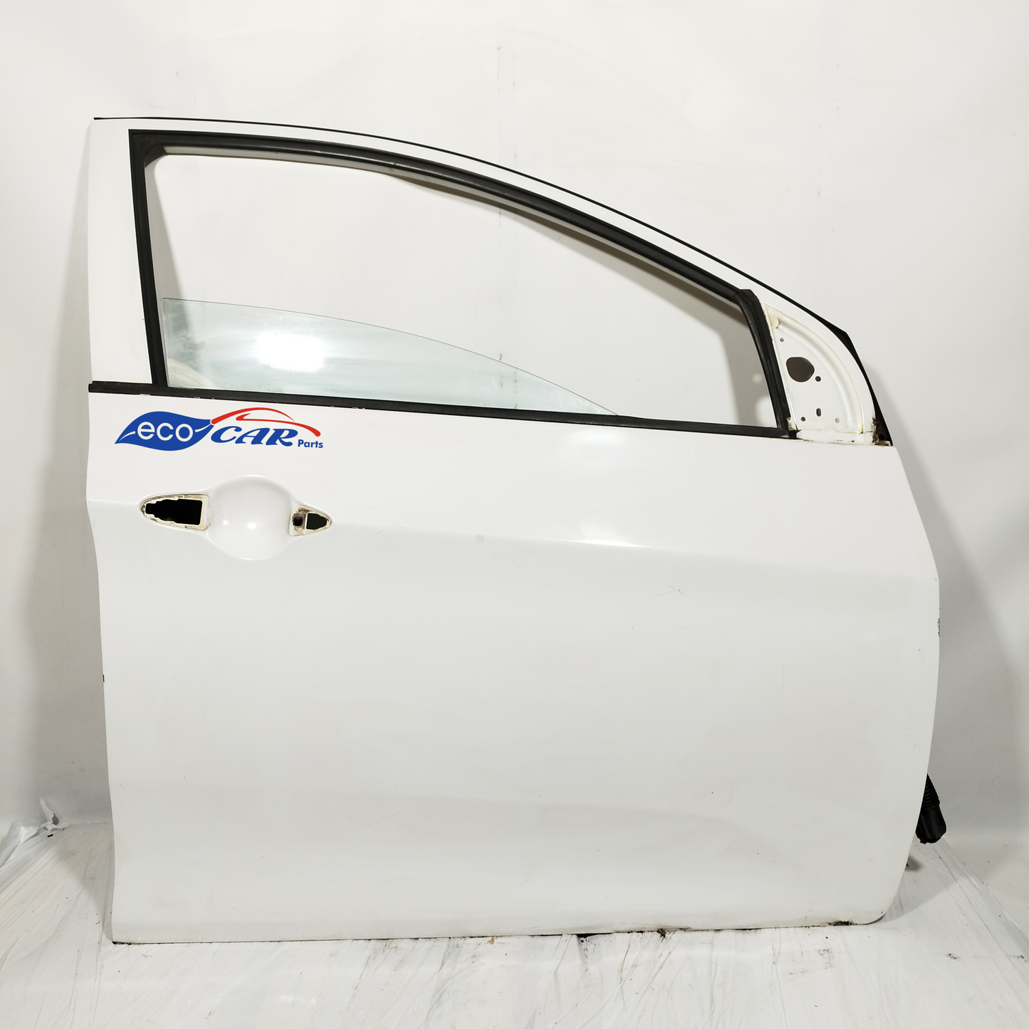 Vordere rechte Tür, weißer Kia Picanto 2011 ecoAC12425