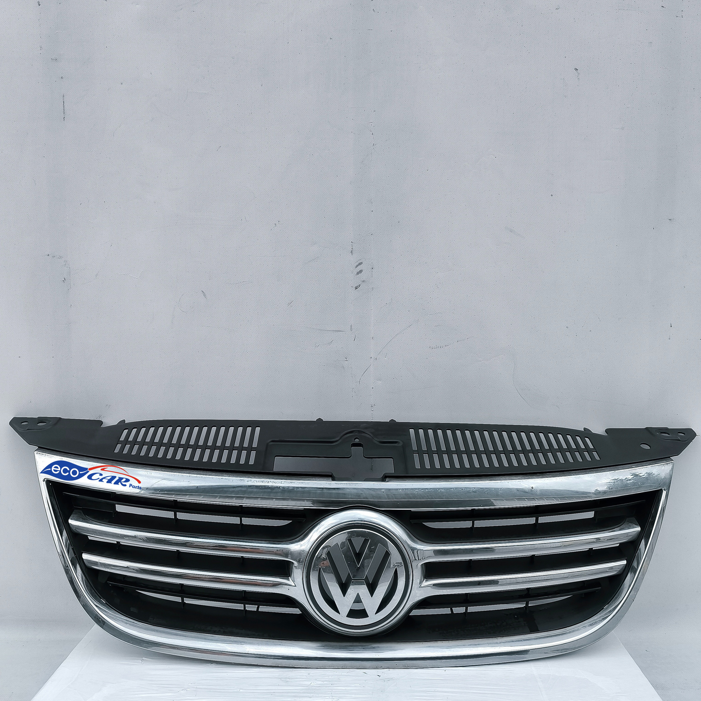 Mascherina anteriore Volkswagen Tiguan anno 2009 ecoAG7452