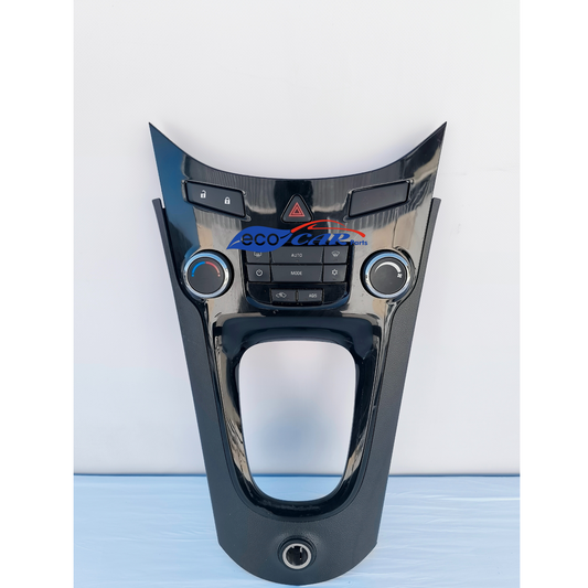 Autoradio-Klimabedienteil komplett mit Rahmen Chevrolet Orlando Baujahr 2015 ecoAG6496