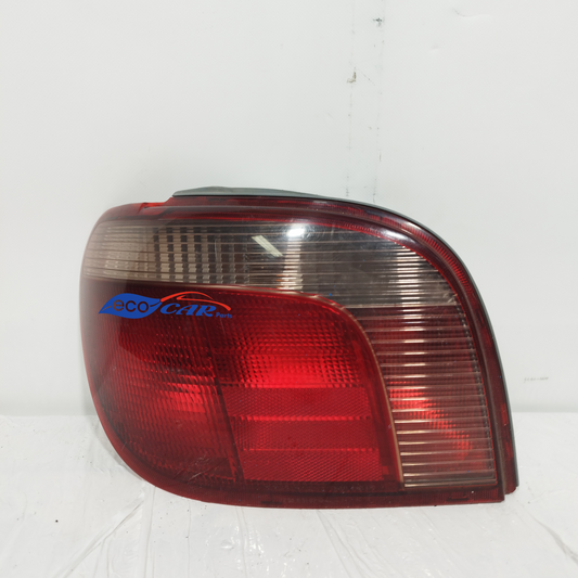 Toyota Yaris 2003 ecoAC12335 Linke Rückleuchte