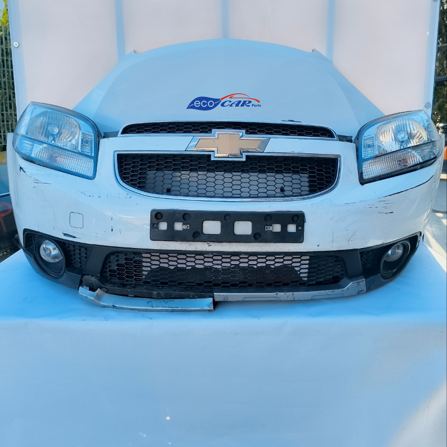 Weiße Frontpartie Chevrolet Orlando Baujahr 2015 ecoAG6473