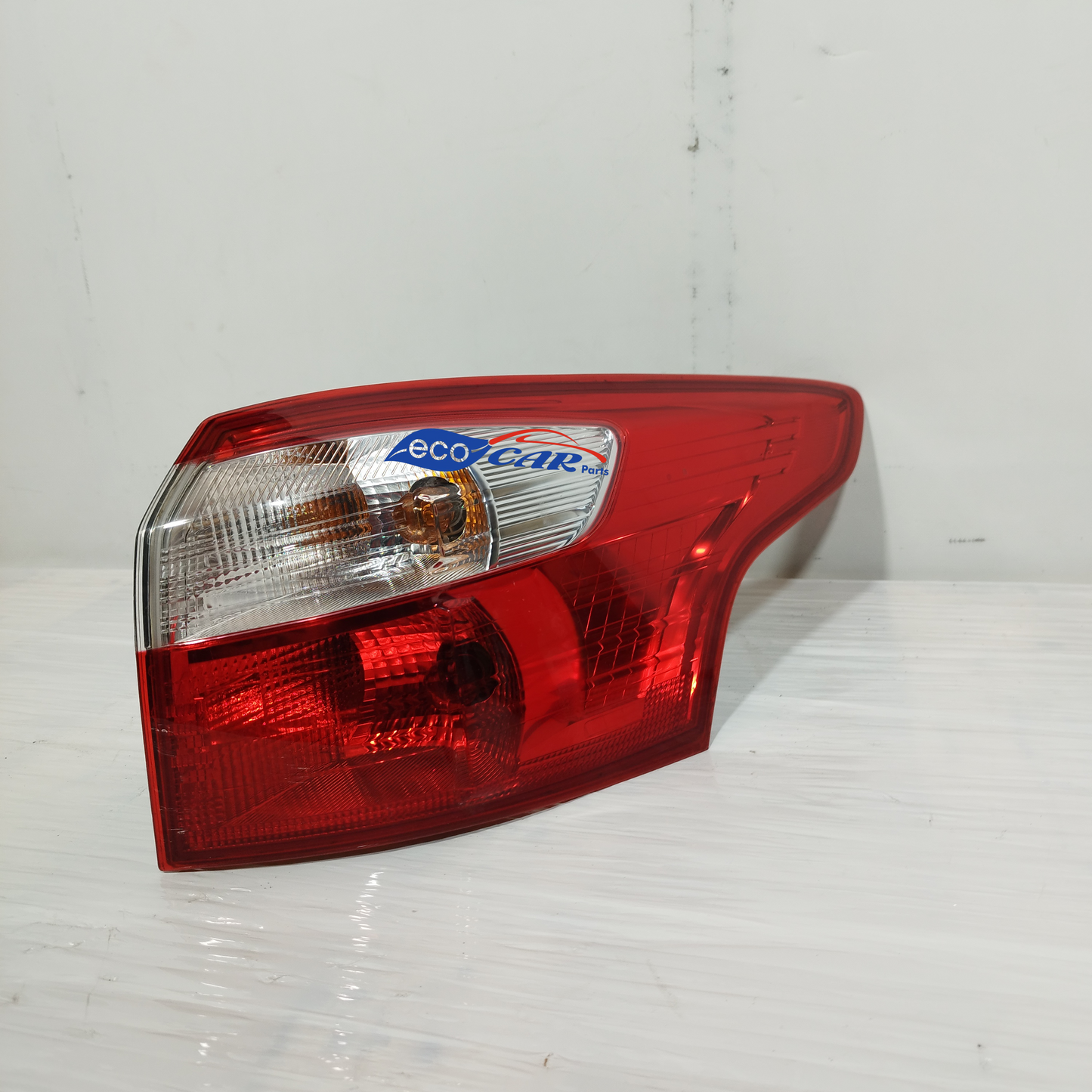 Citroen C4 2011 ecoAC12655 right rear light