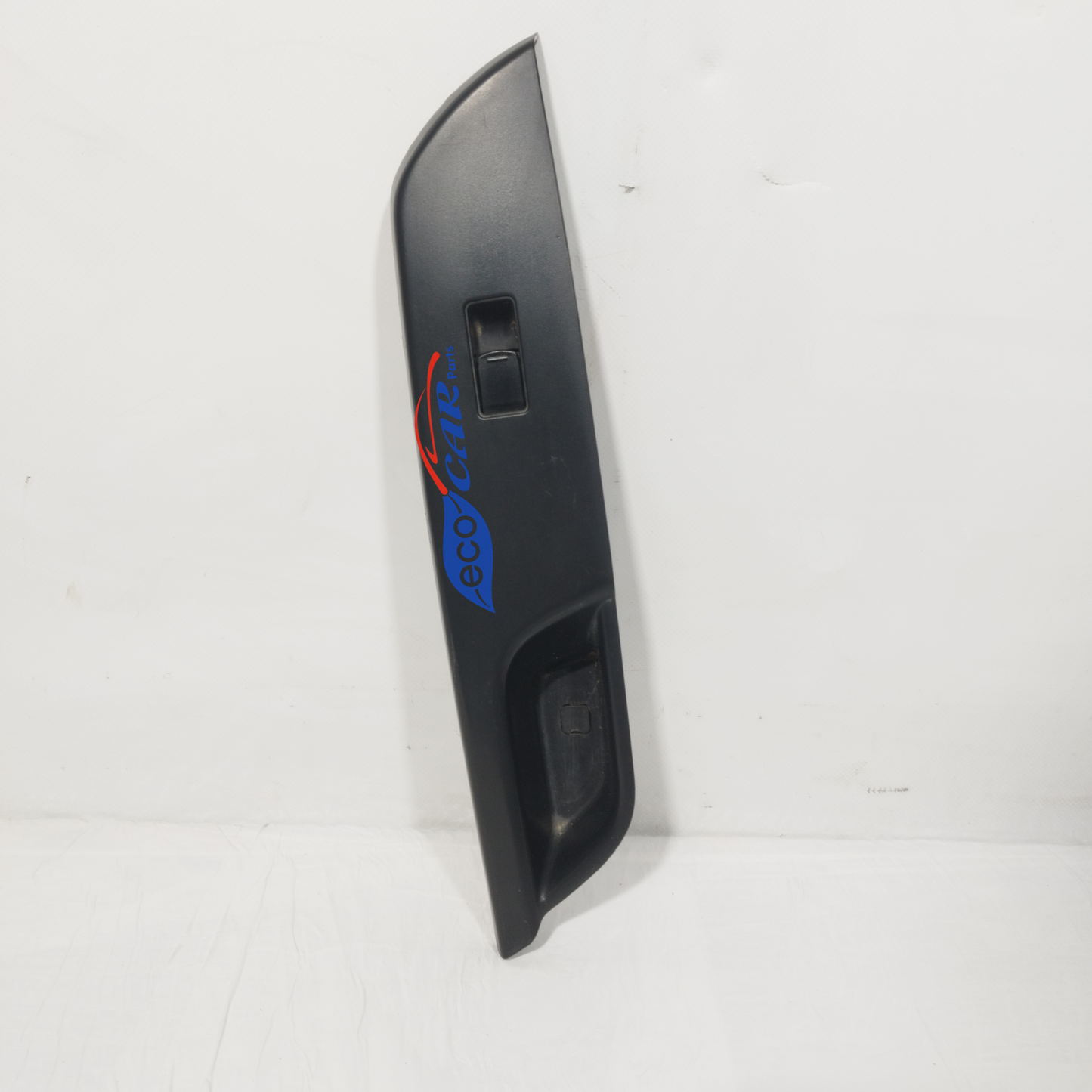 Front right button panel Suzuki Swift 2011 Code: 83763-68L0 ecoAC11859