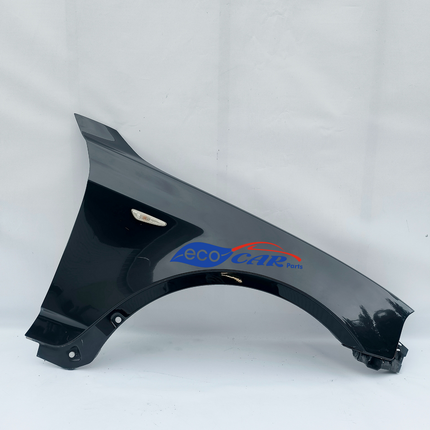 Parafango anteriore destro nero Bmw X3 anno 2005 ecoAG6587