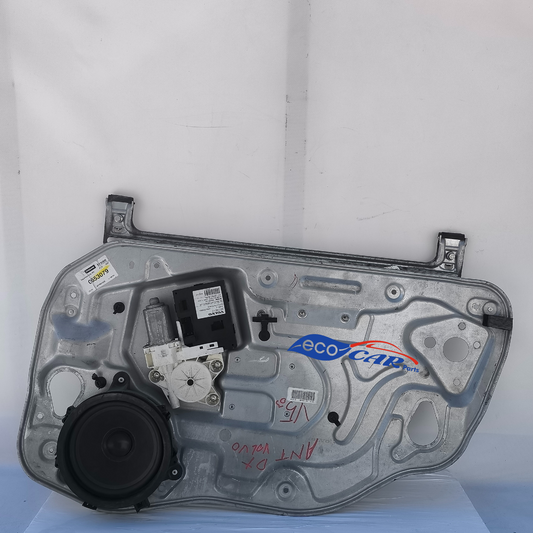 Gepäckträger vorne rechts für Volvo V50, Baujahr 2004, Teilenummer 30739011, ecoAG6896