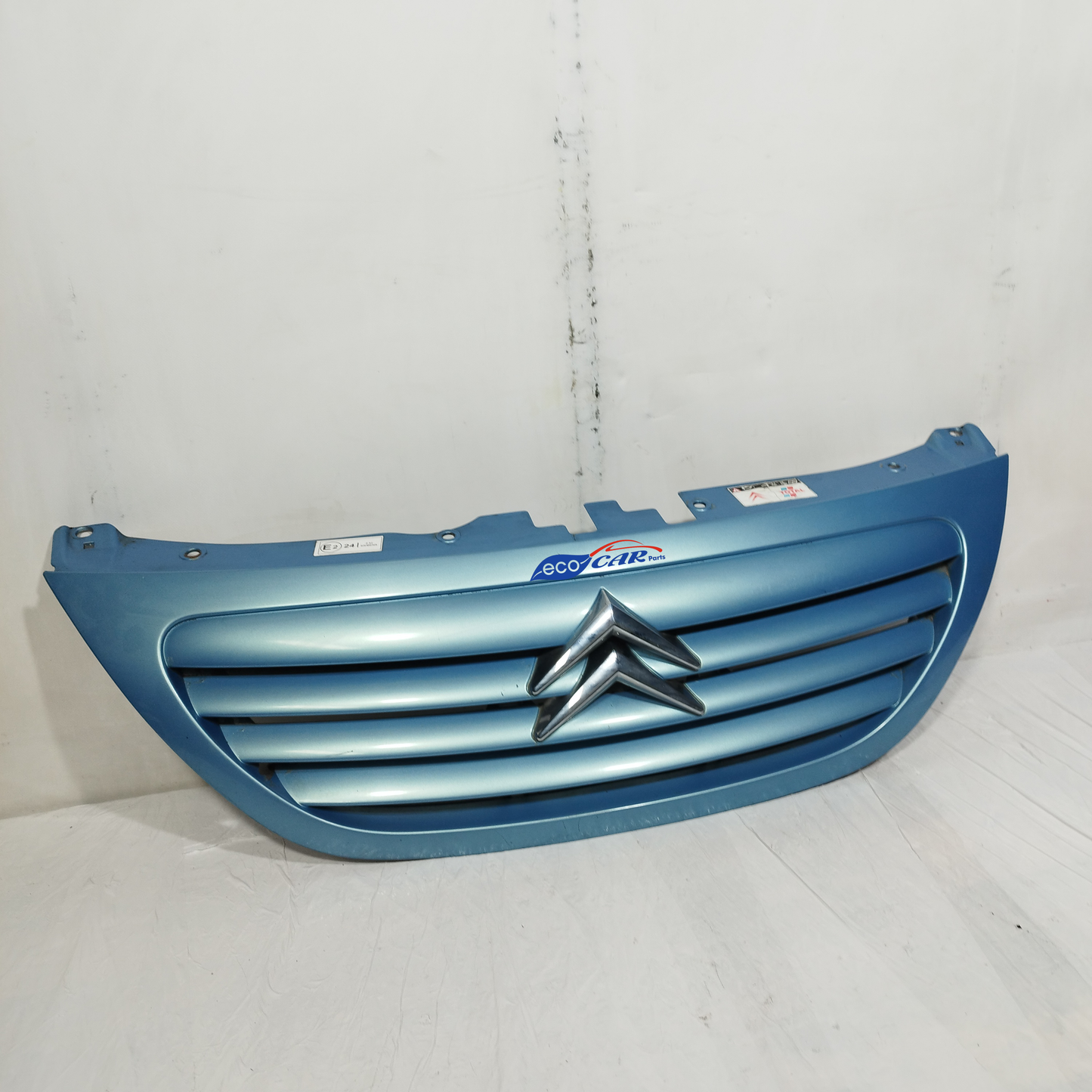 Zentralgrill Citroen C3 2005 Code: 9647156577 ecoAC13981