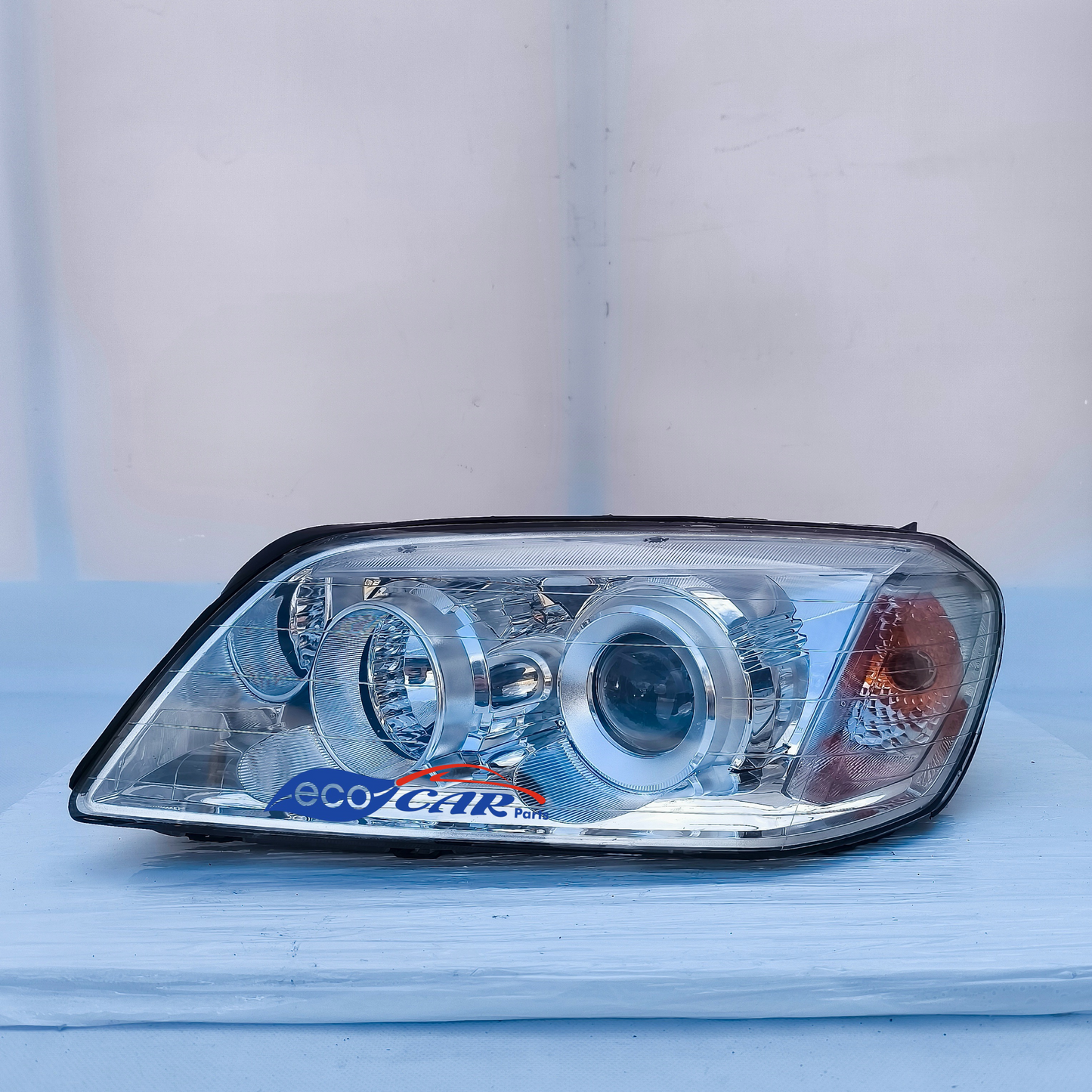 Chevrolet Captiva left front light year 2008 ecoAG6690