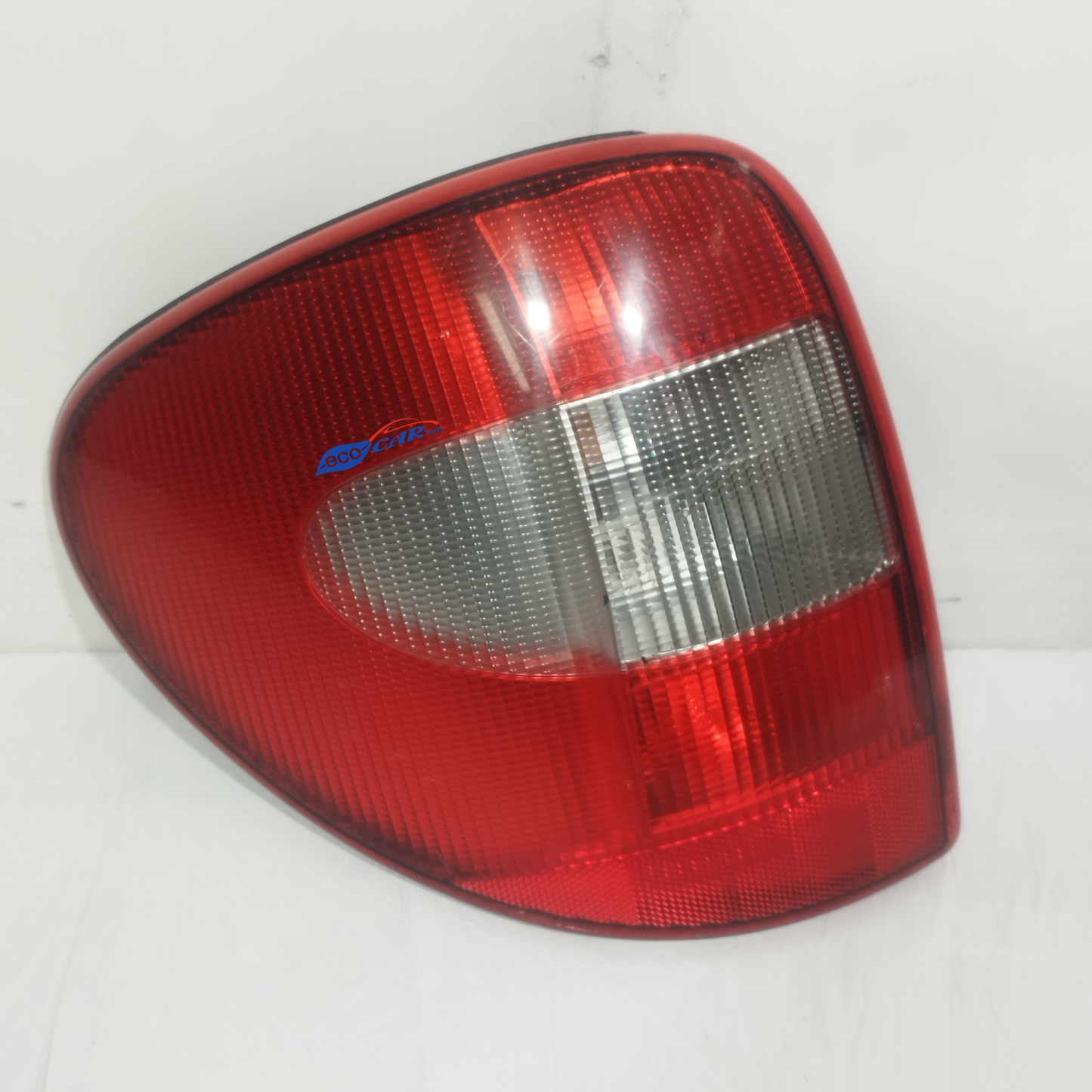 Fanale posteriore sx Chrysler Voyager 2003 ecoAC13907