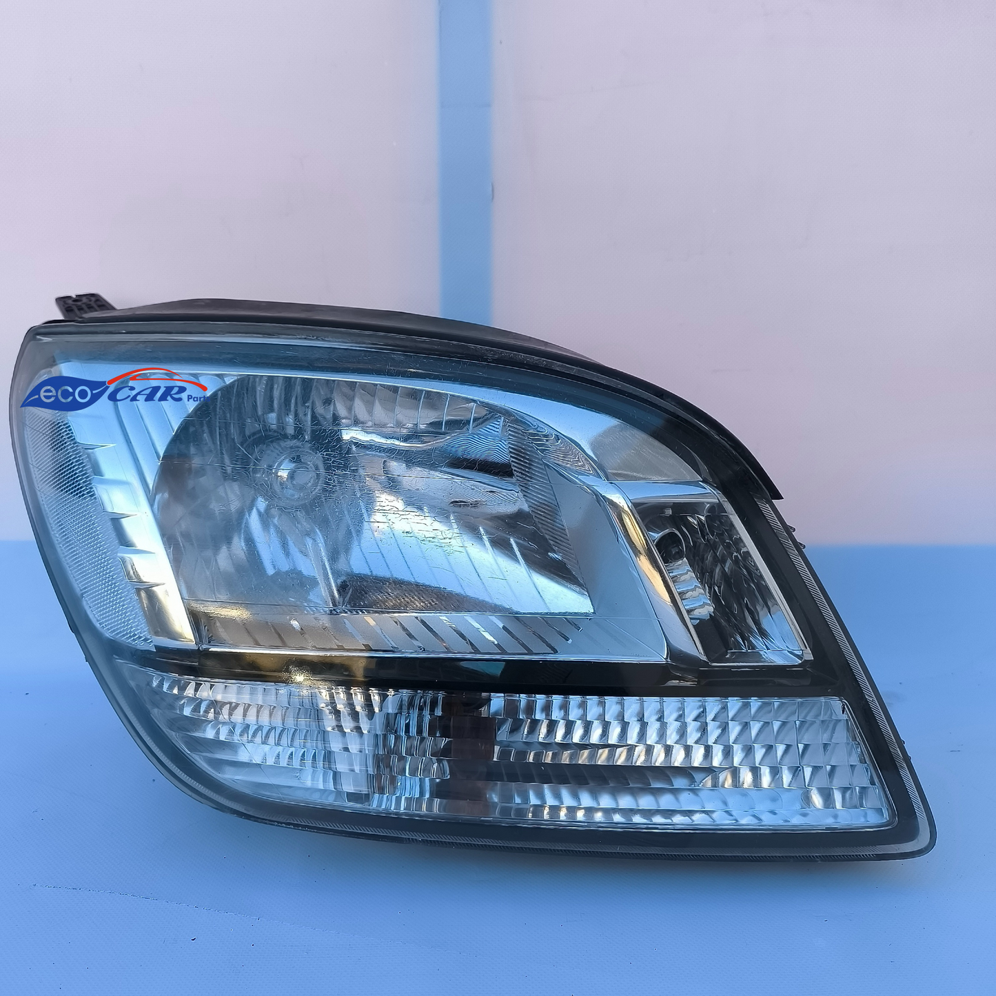 Weiße Frontpartie Chevrolet Orlando Baujahr 2015 ecoAG6473